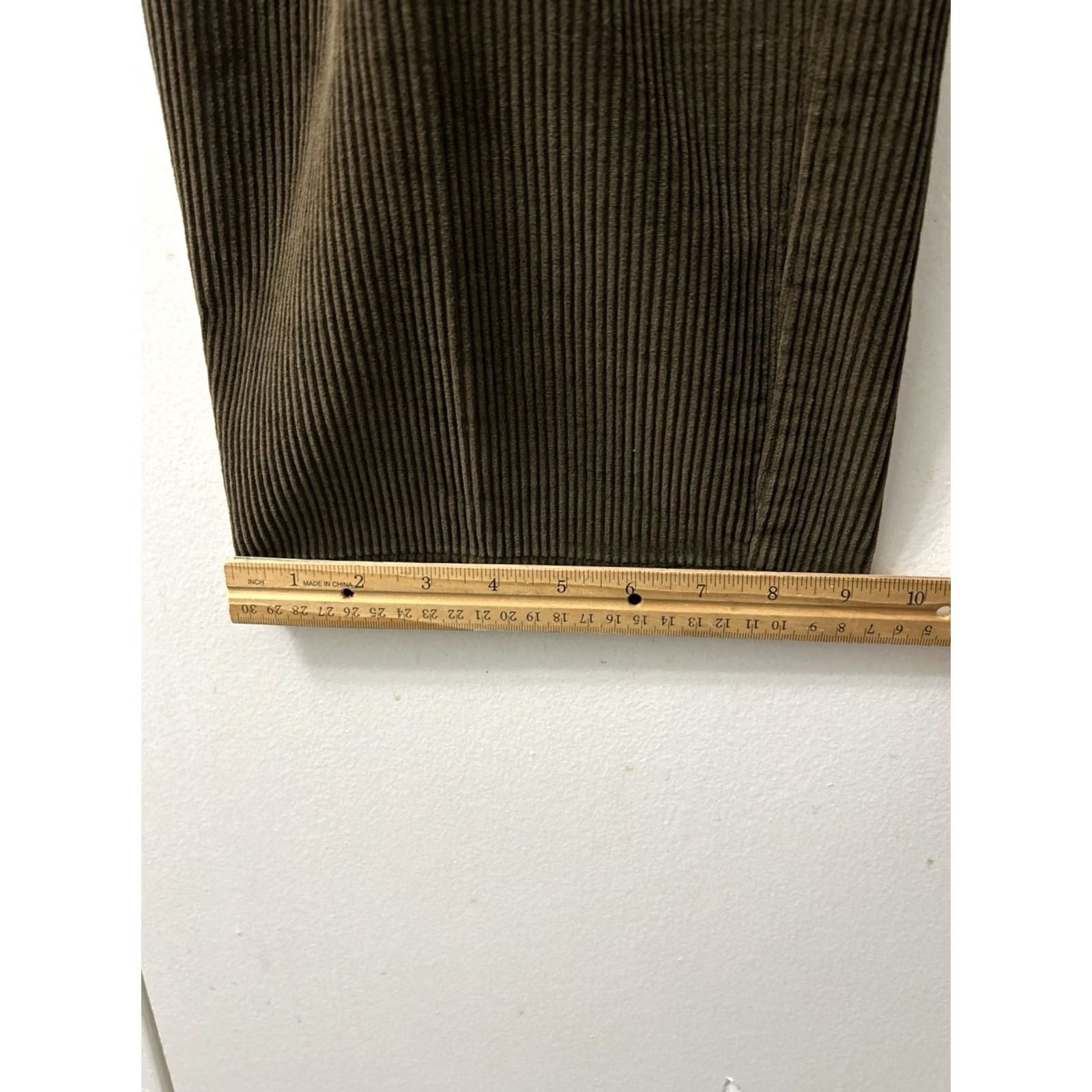 Jos. A. Bank Jos A Bank Corduroy Pants Mens 40x30 Brown Pleated Straight Leg Trousers Size US 40 / EU 56 - 6 Thumbnail
