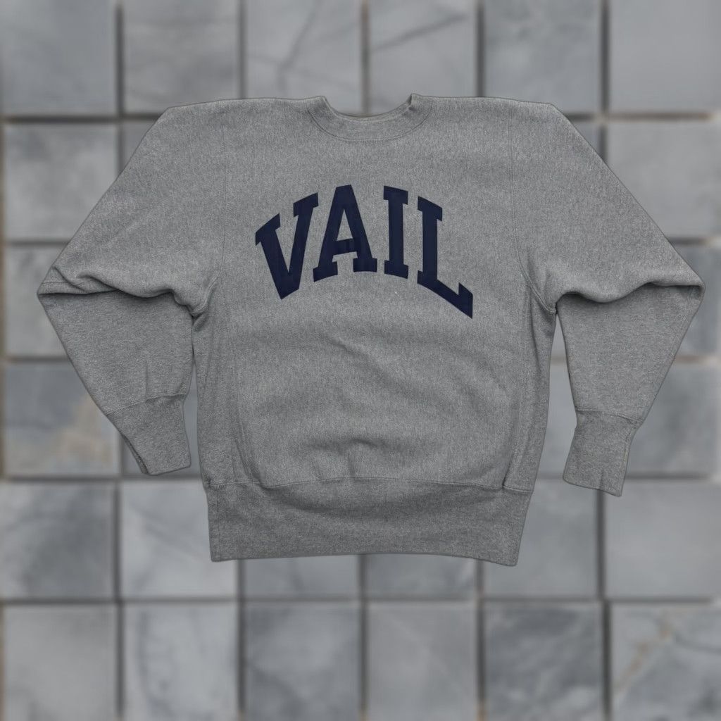 Champion VINTAGE? No. Size US M / EU 48-50 / 2 - 1 Thumbnail