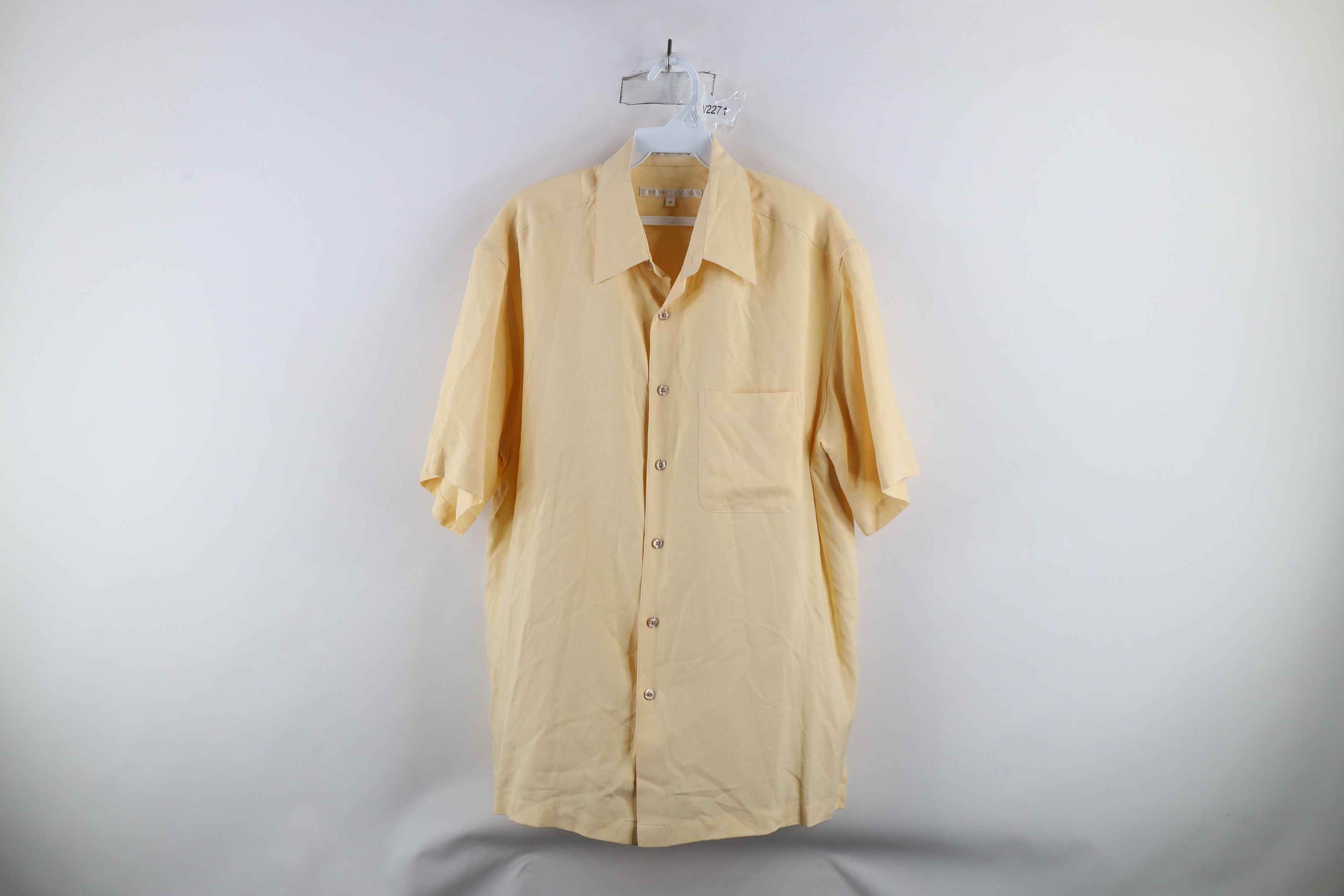Vintage Vintage 90s Streetwear Silk Short Sleeve Button Shirt Yellow Size US M / EU 48-50 / 2 - 1 Thumbnail