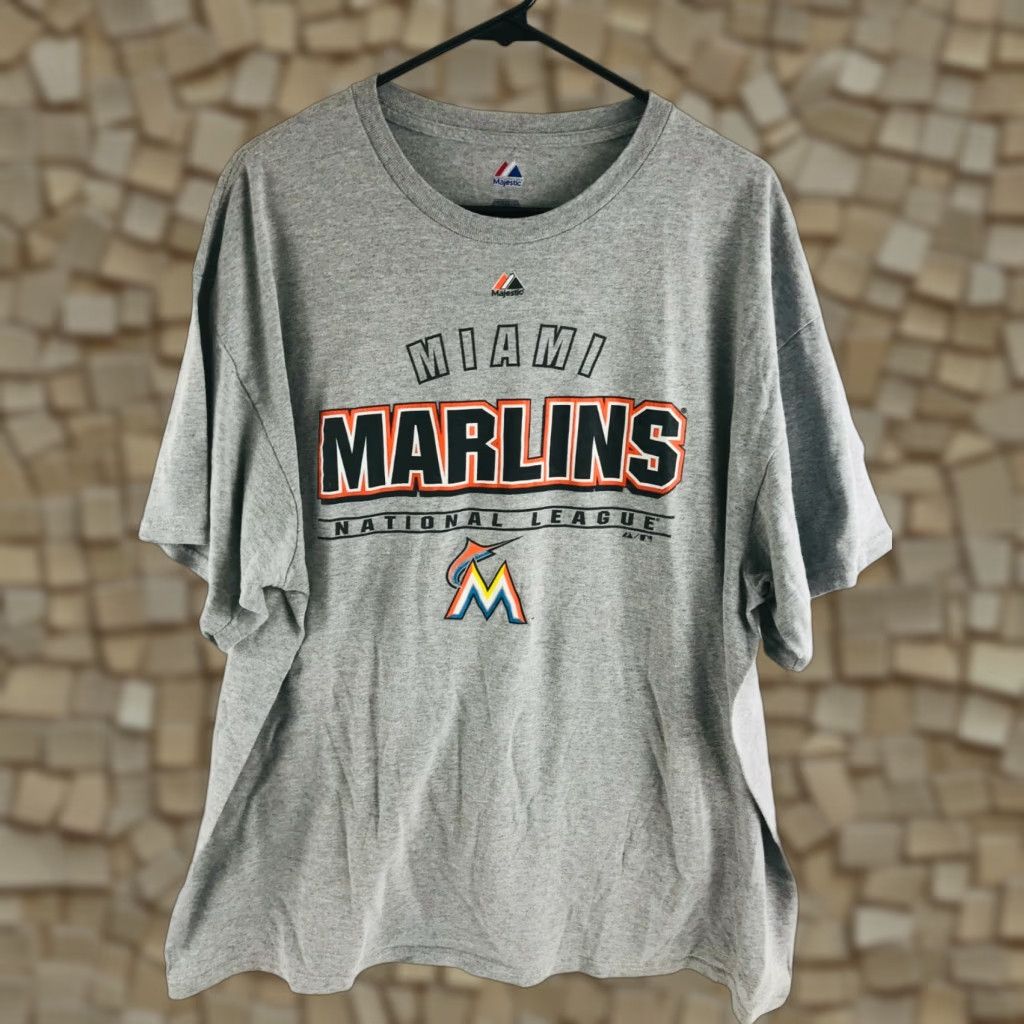 Vintage Miami Marlins Majestic Gray T-Shirt 2XL Men’s Short Sleeve Crew Neck MLB Shirt Size US XXL / EU 58 / 5 - 1 Thumbnail