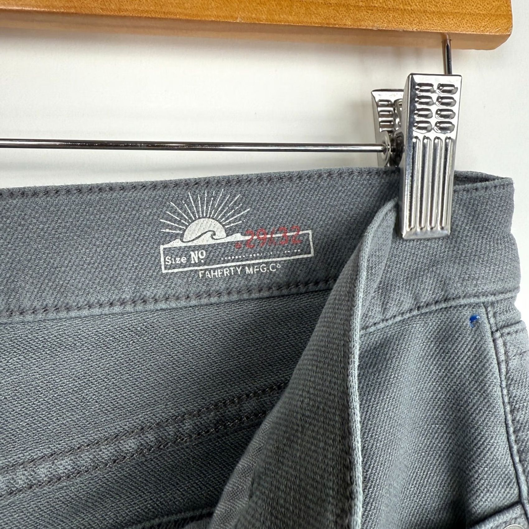 Faherty Faherty Slim Chino Pants Mens 29 Gray 5-Pocket 29x31 Stretch Flat Front Casual City Preppy Size US 29 - 7 Thumbnail