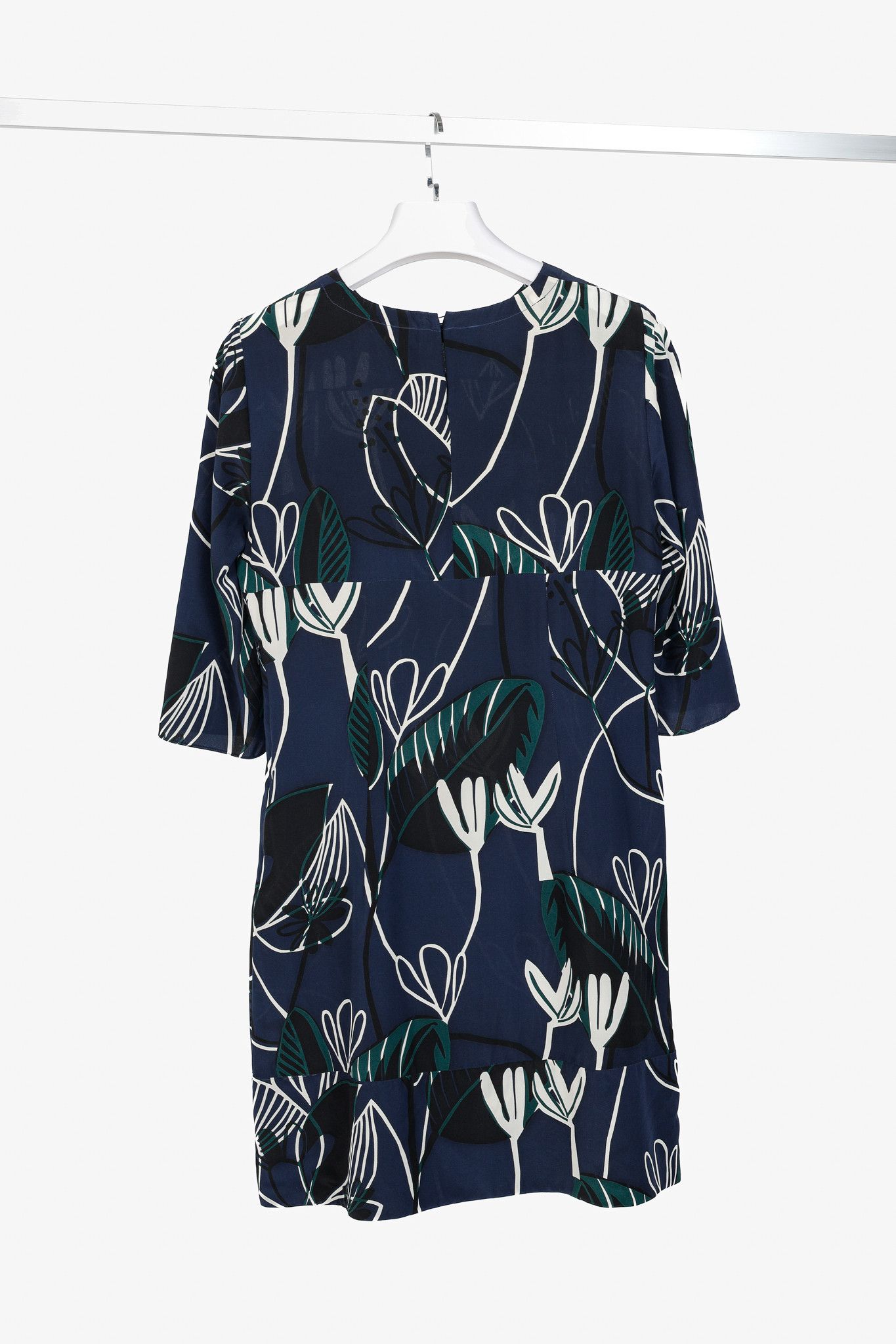 Marni Marni Dress SS/14 Navy Floral Silk Mini Dress Size S / US 4 / IT 40 - 2 Thumbnail