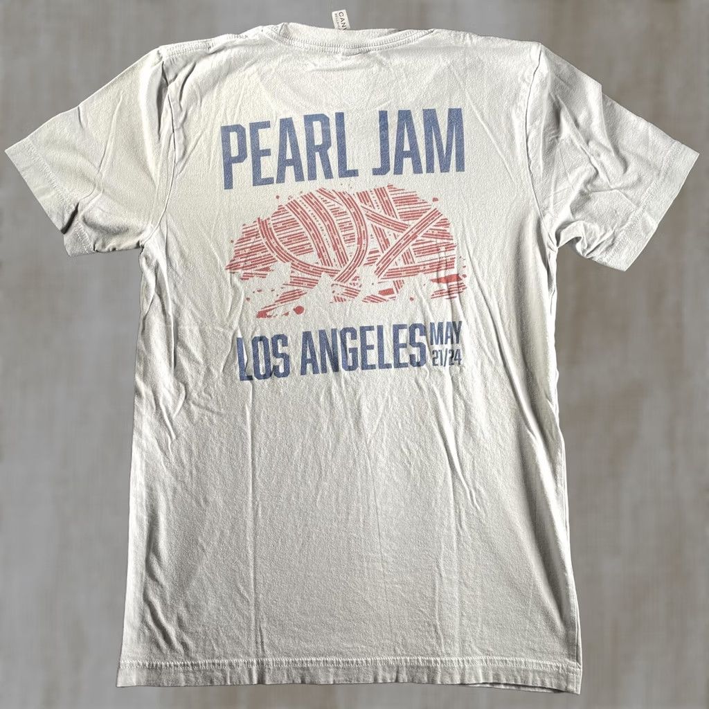 Vintage Pearl Jam Shirt Mens Small Los Angeles May 21 2024 Concert Tour Graphic Band Tee Size US S / EU 44-46 / 1 - 1 Thumbnail