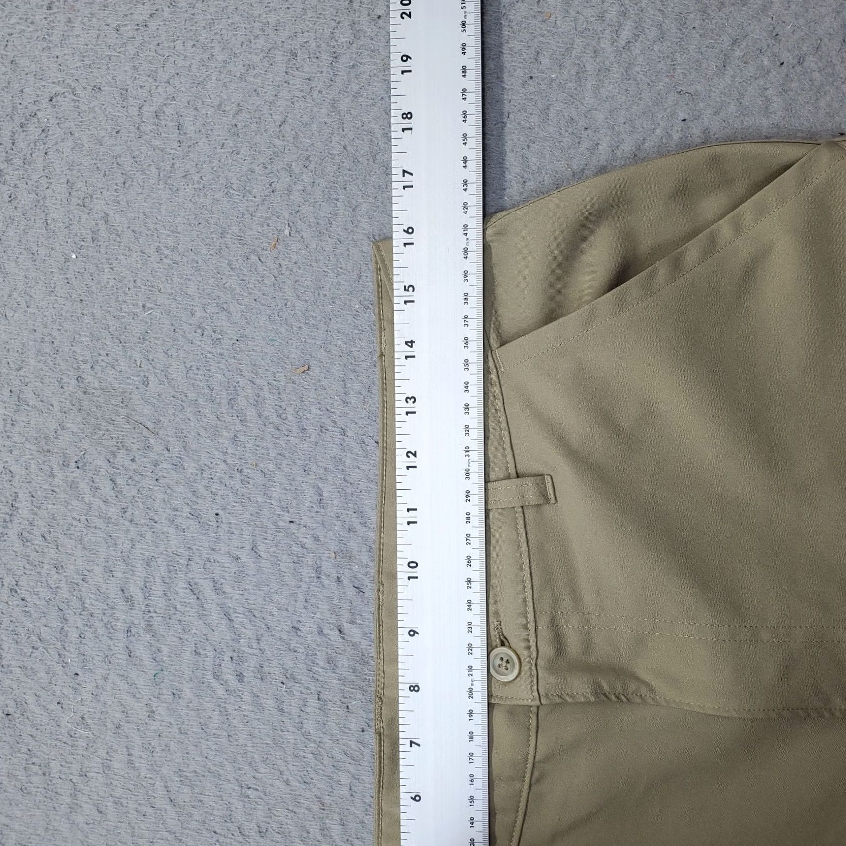 Champion Champion Pants Men’s 32/30 Tan Chino Flat Front Straight Leg Pocket Casual, Formal, Travel Mens Ventage? Size US 32 / EU 48 - 5 Thumbnail