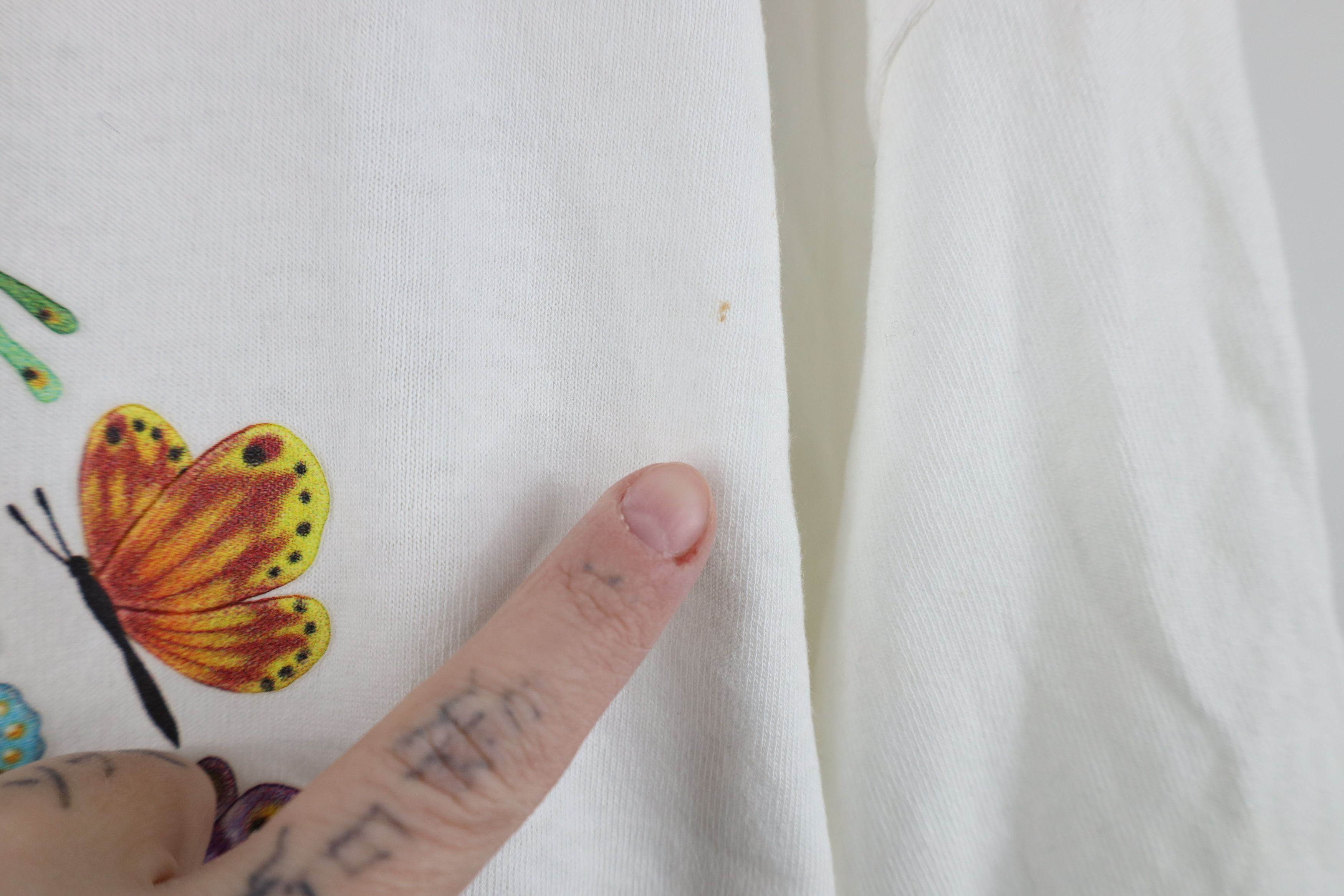 Vintage Vintage 90s Y2K Streetwear Nature Butterfly T-Shirt White Size XL / US 12-14 / IT 48-50 - 4 Thumbnail
