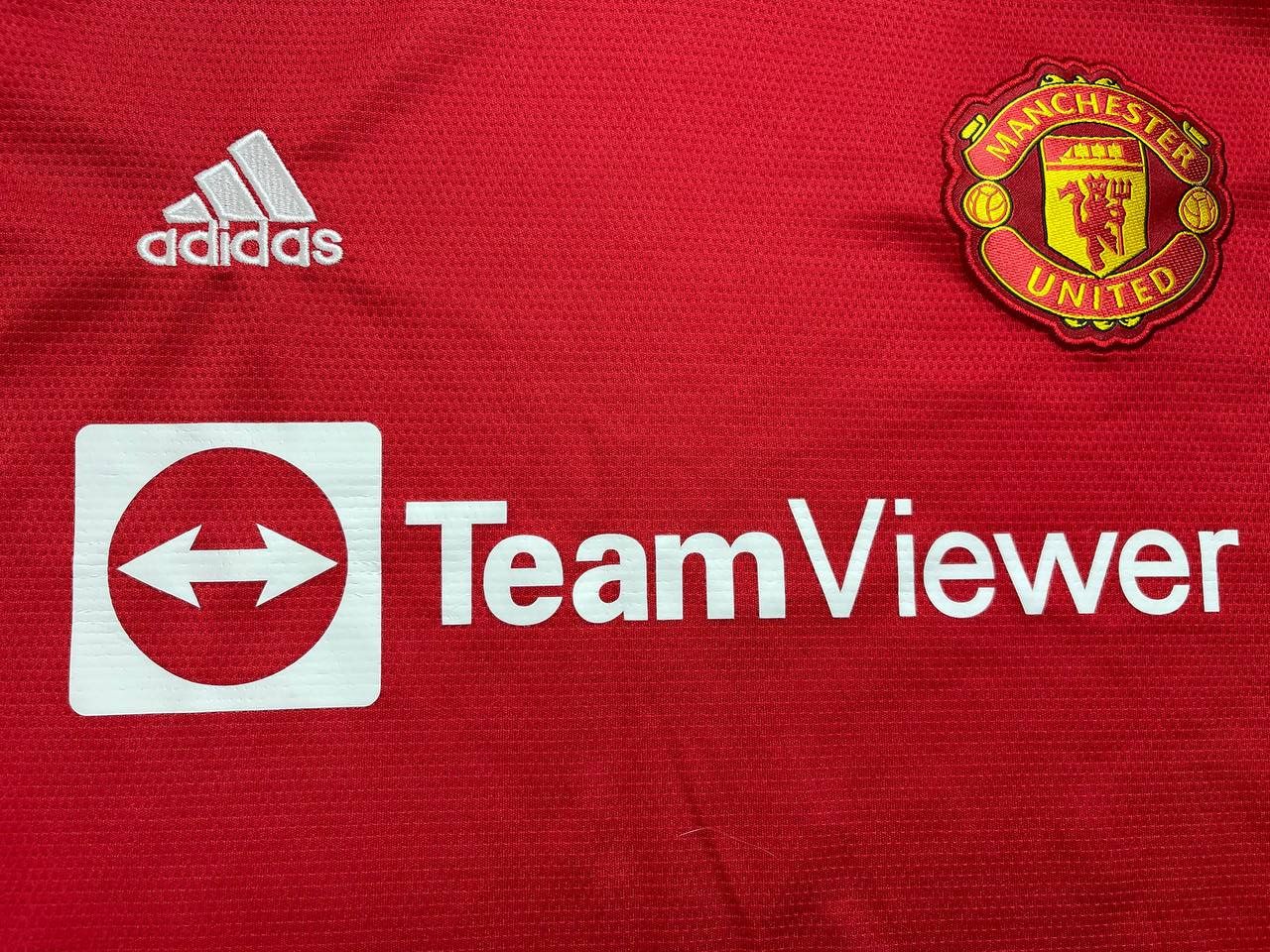 Other Manchester United 2021/2022 home football shirt size XL Size US XL / EU 56 / 4 - 5 Thumbnail