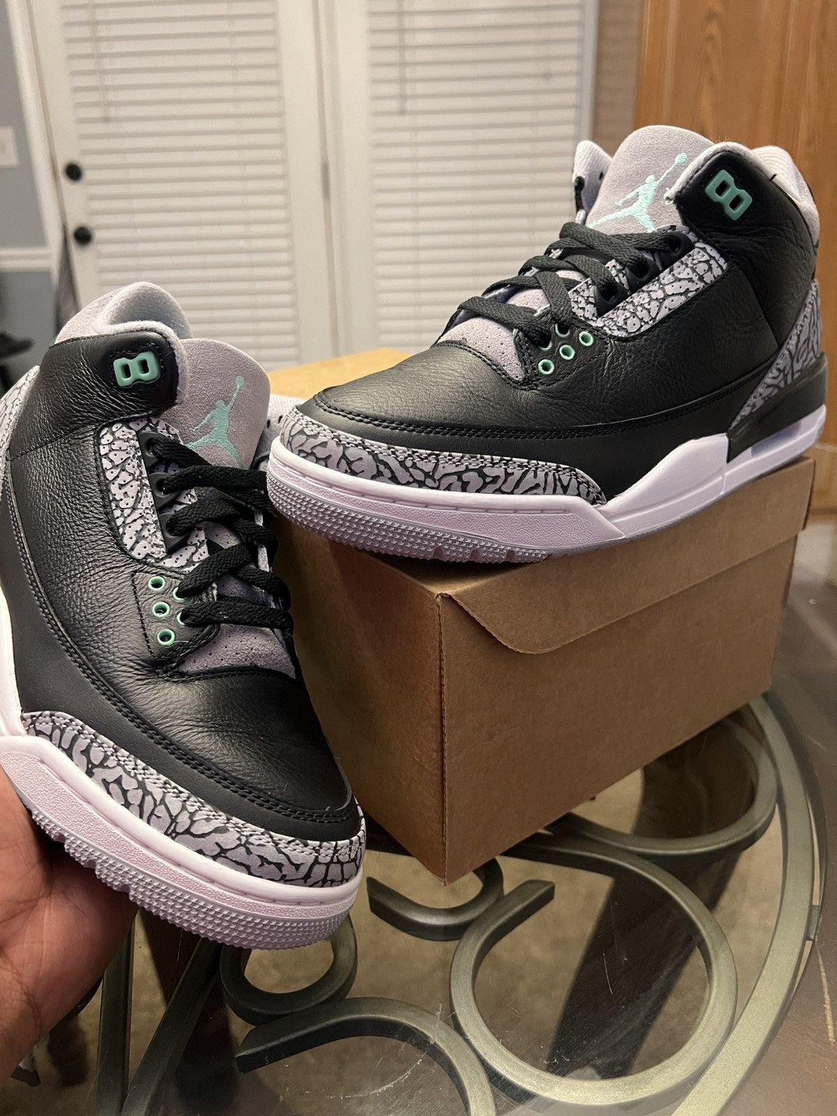 Jordan Brand Jordan 3 Retro “Green Glow” 2024 Size US 8.5 / EU 41-42 - 1 Thumbnail