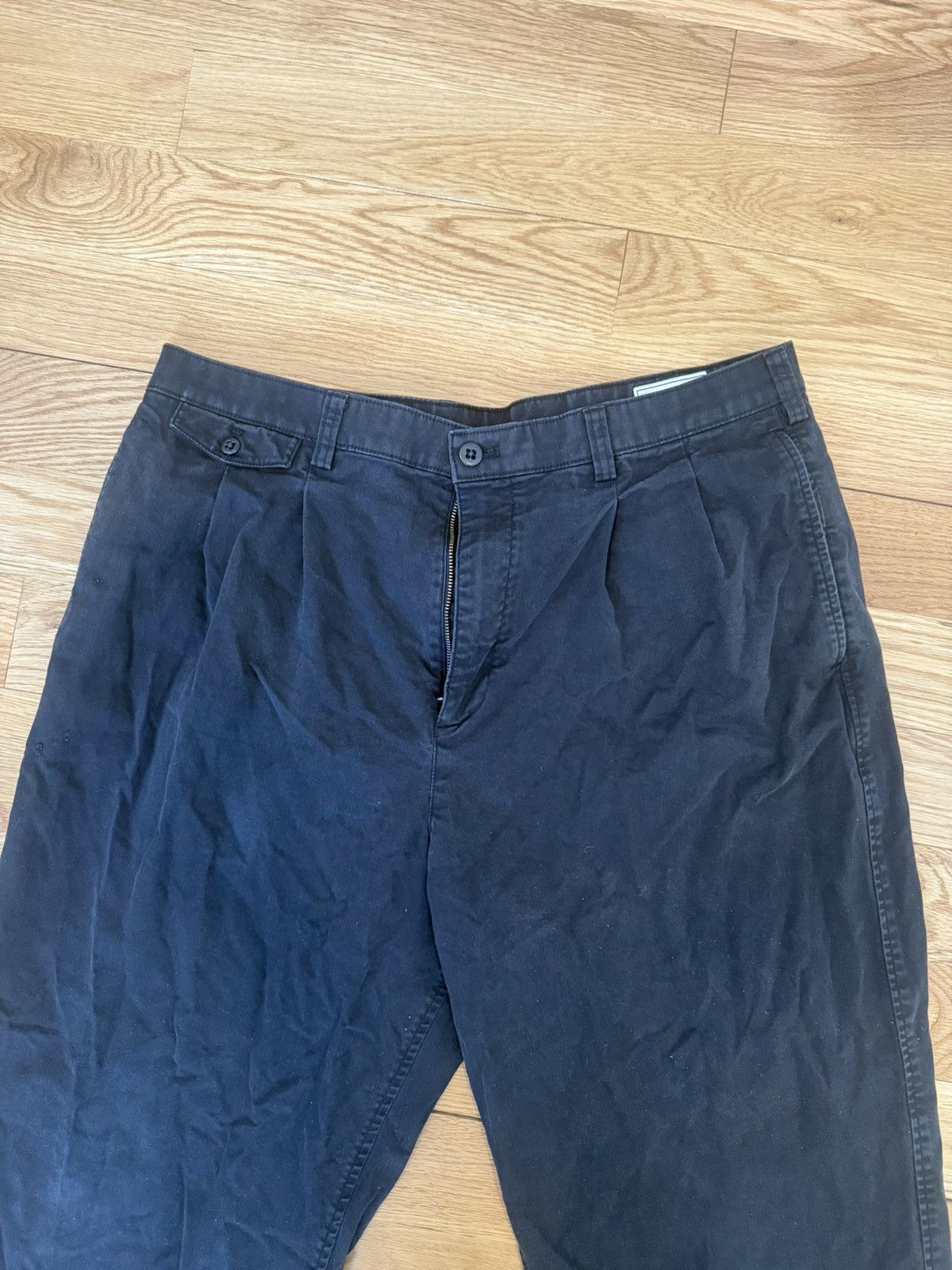 Gap Gap Modern Pleated Khakis – Baggy Fit – Black (38W 32L) Size US 38 / EU 54 - 2 Thumbnail