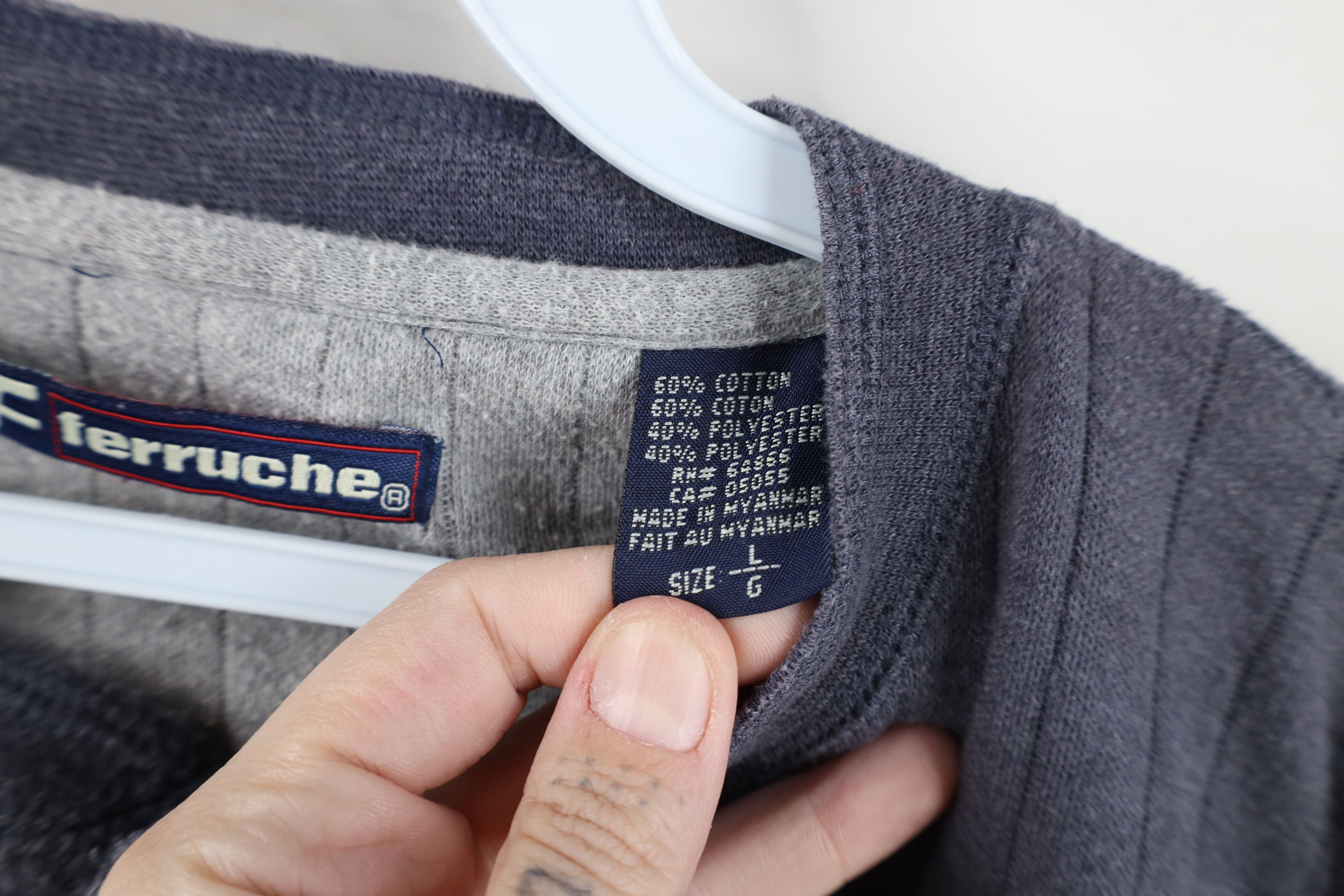 Vintage Vintage 90s Streetwear Knit Long Sleeve Henley T-Shirt Size US L / EU 52-54 / 3 - 6 Thumbnail