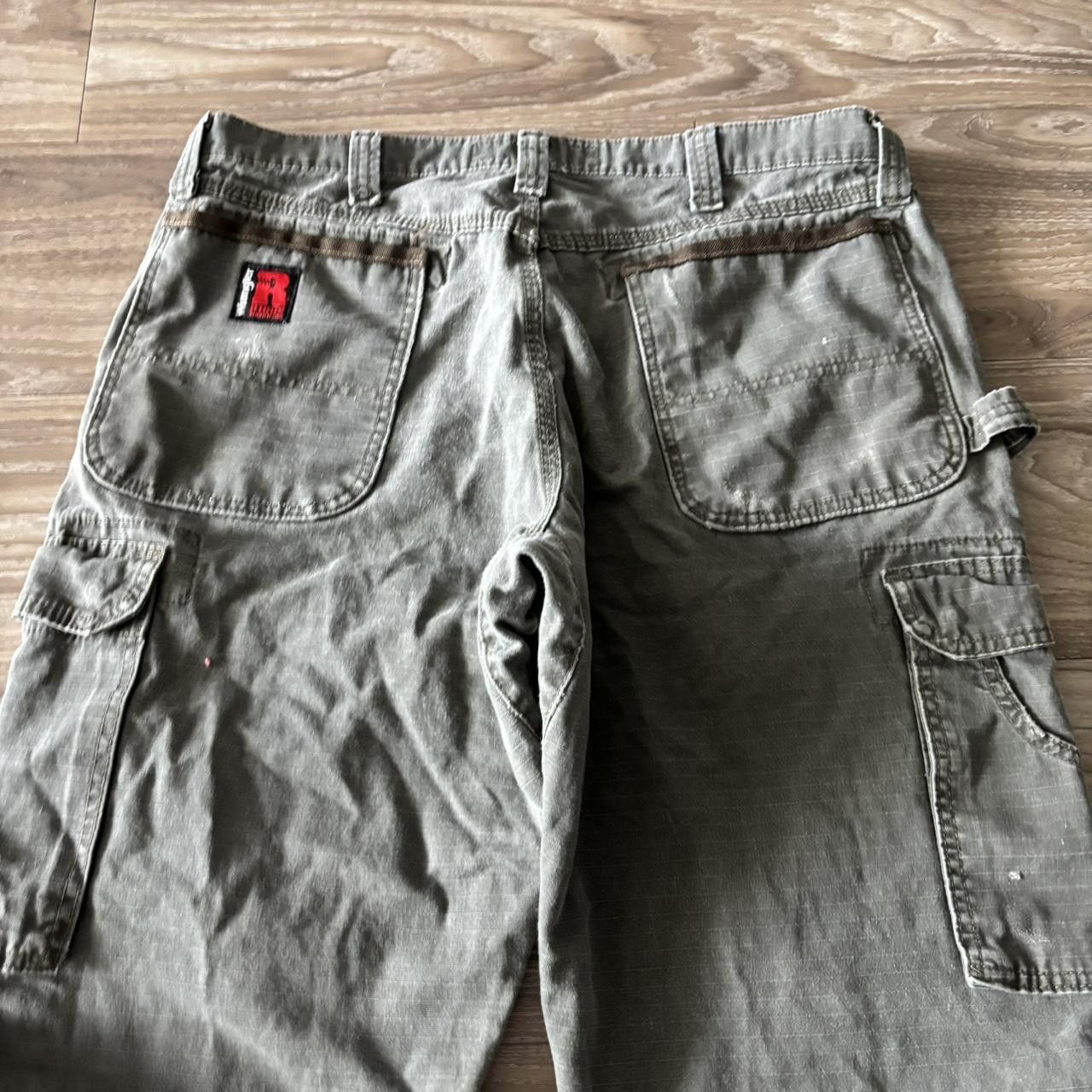 Vintage Crazy Vintage Y2K/2000s Khaki Green Workwear Skater Style Cargo Pants! 34x30 Size US 34 / EU 50 - 7 Thumbnail