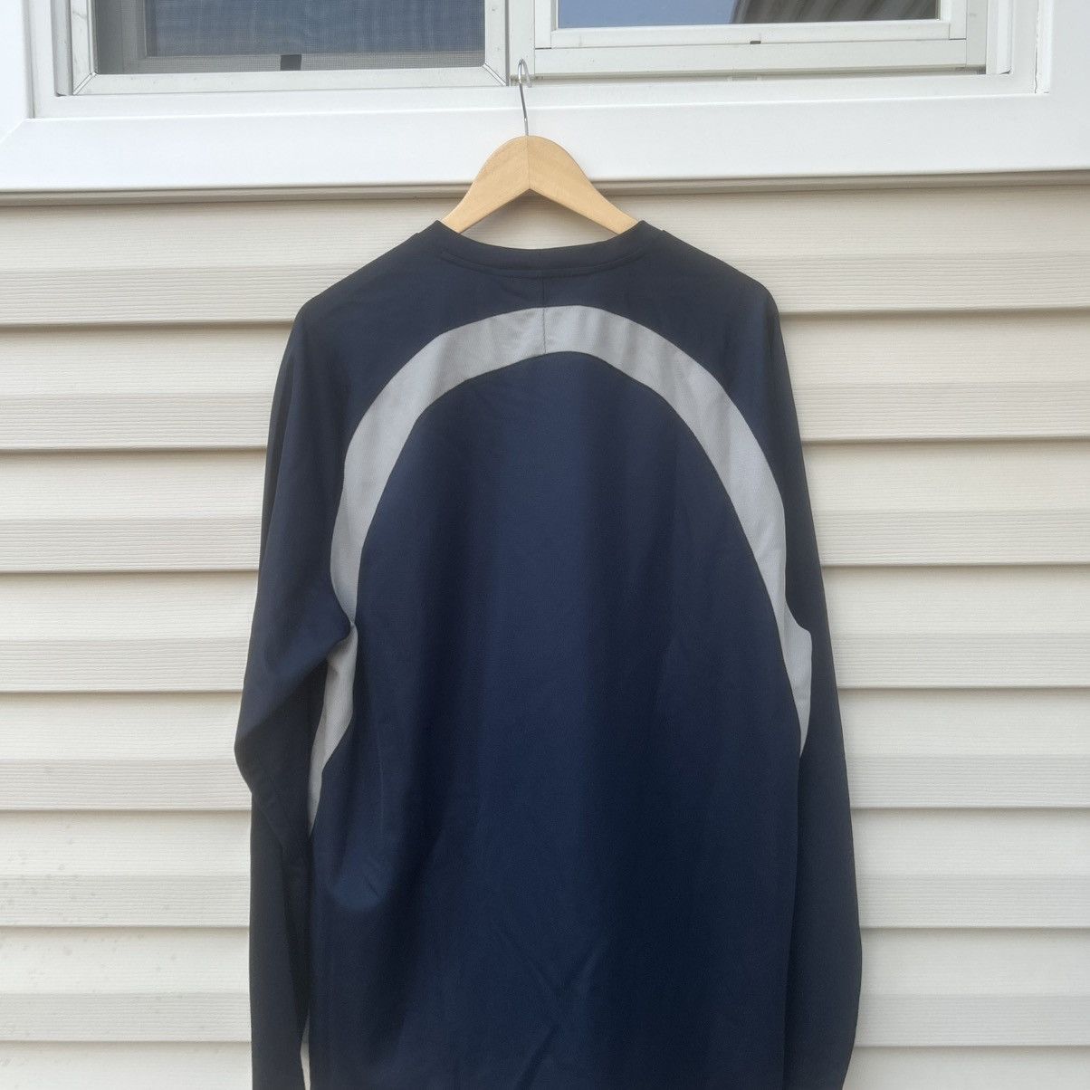 Nike × Vintage vintage 2000s nike long sleeve nylon shirt navy Size US XL / EU 56 / 4 - 5 Thumbnail