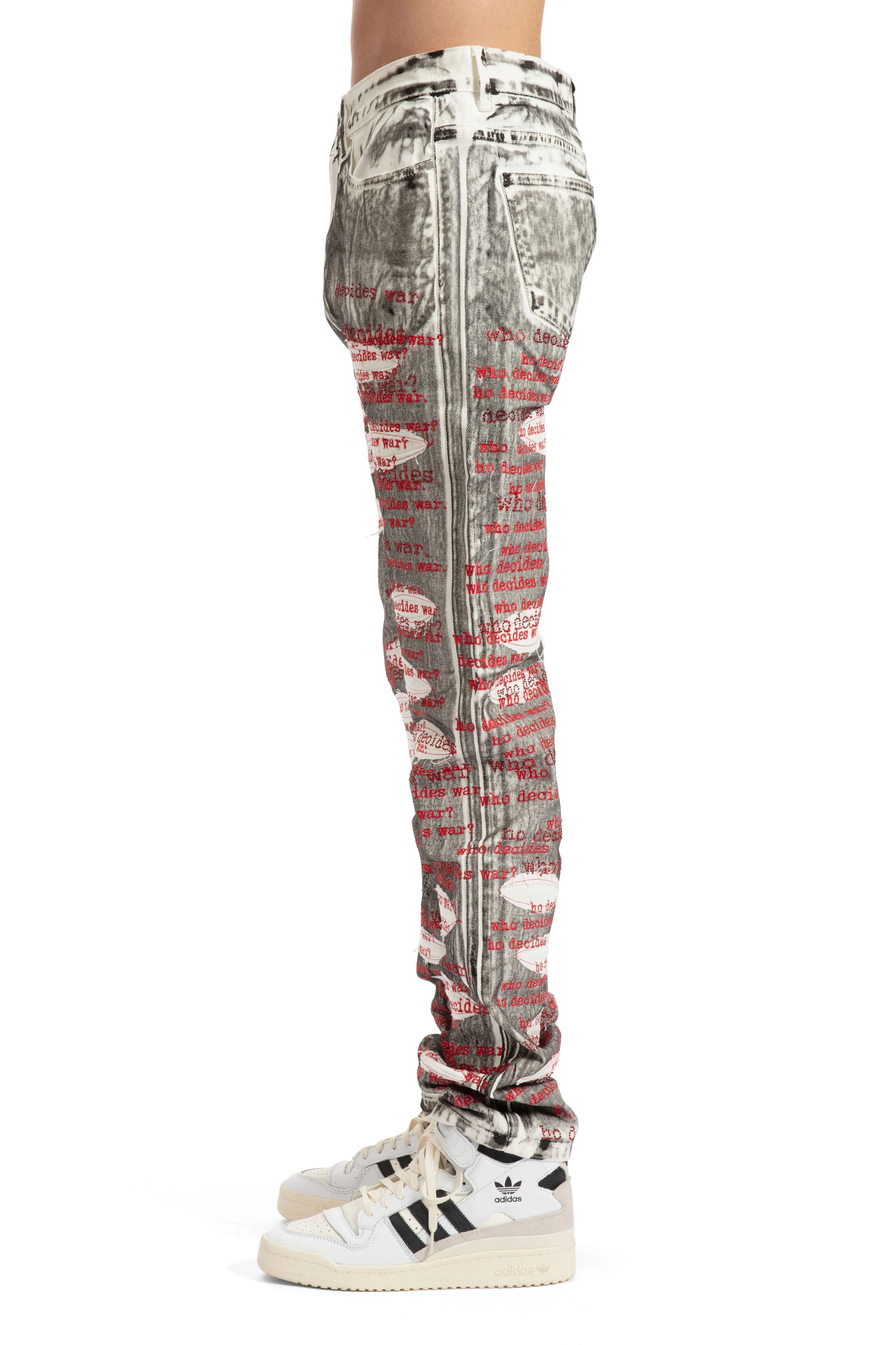 Who Decides War o1gr1nt0525 Flocked Scripture Denim in Grey Size US 26 / EU 42 - 4 Thumbnail