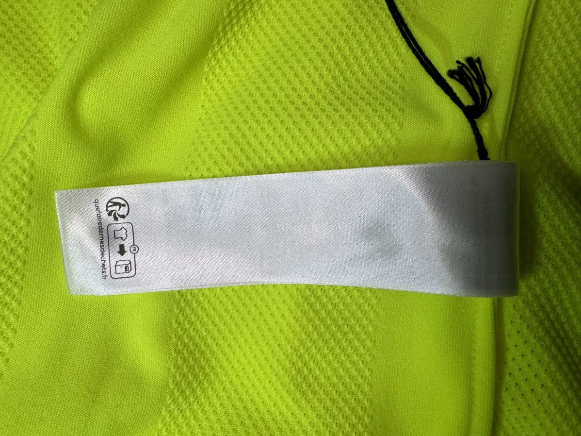 Balenciaga Balenciaga Fluo Yellow Striped Mesh Shirt Size XL Size US XL / EU 56 / 4 - 16 Thumbnail