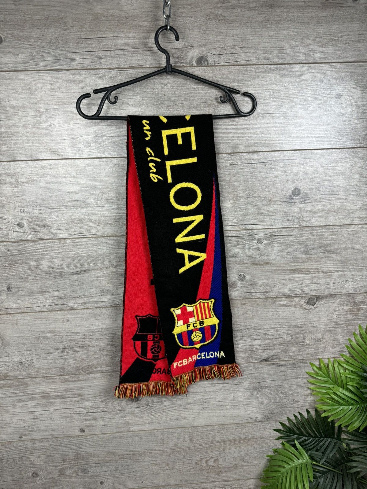 Vintage Vintage Scarf F C Barcelona Football Y2K hype Size ONE SIZE - 7 Thumbnail