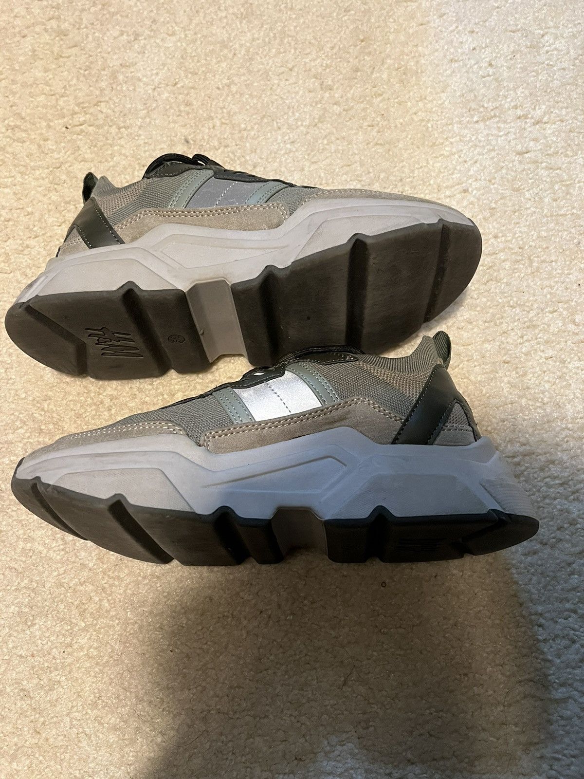 H&M Shoes Size US 7 / IT 37 - 2 Thumbnail