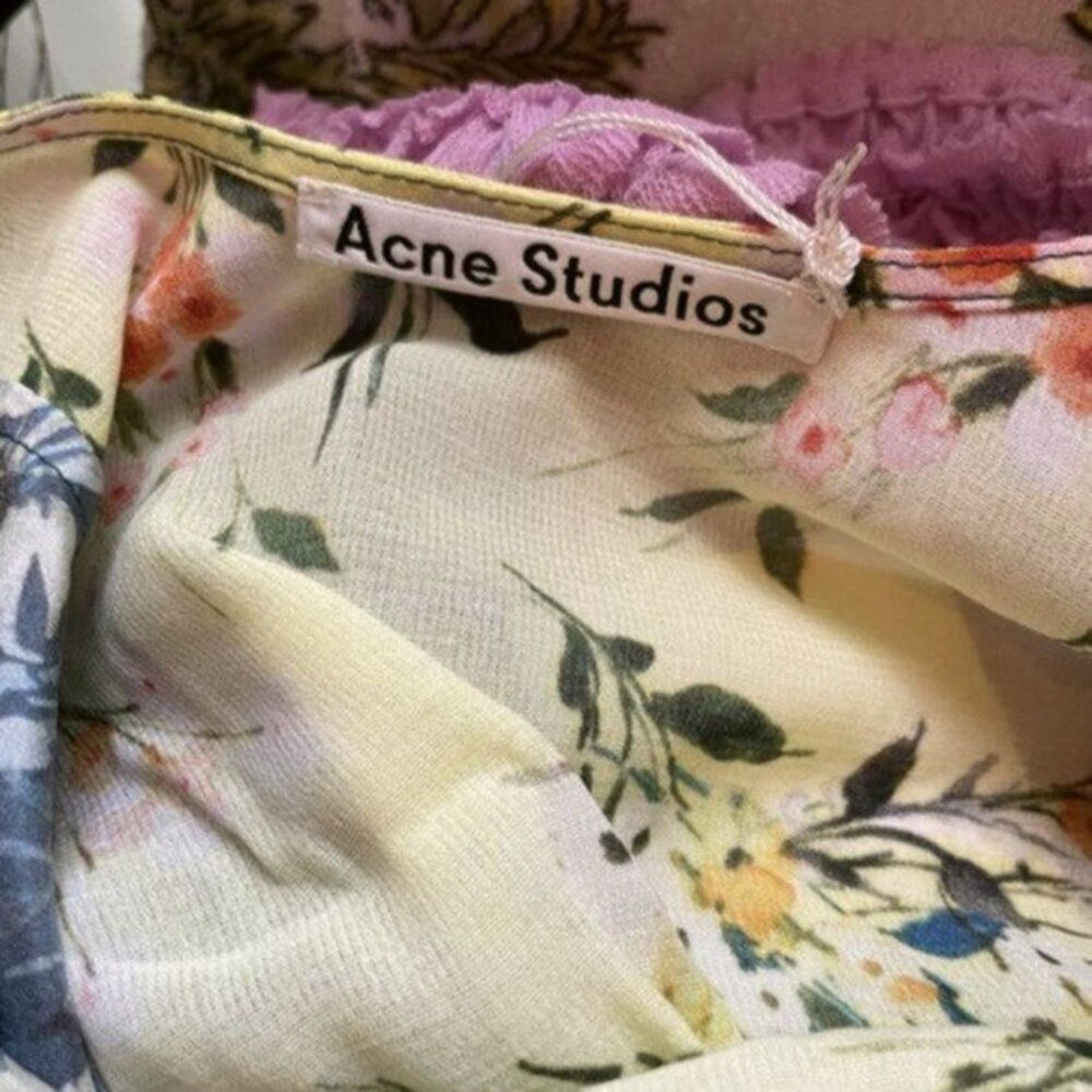 Acne Studios Acne studio Loretta Floral Print Blouse Green size 6 Size M / US 6-8 / IT 42-44 - 8 Thumbnail