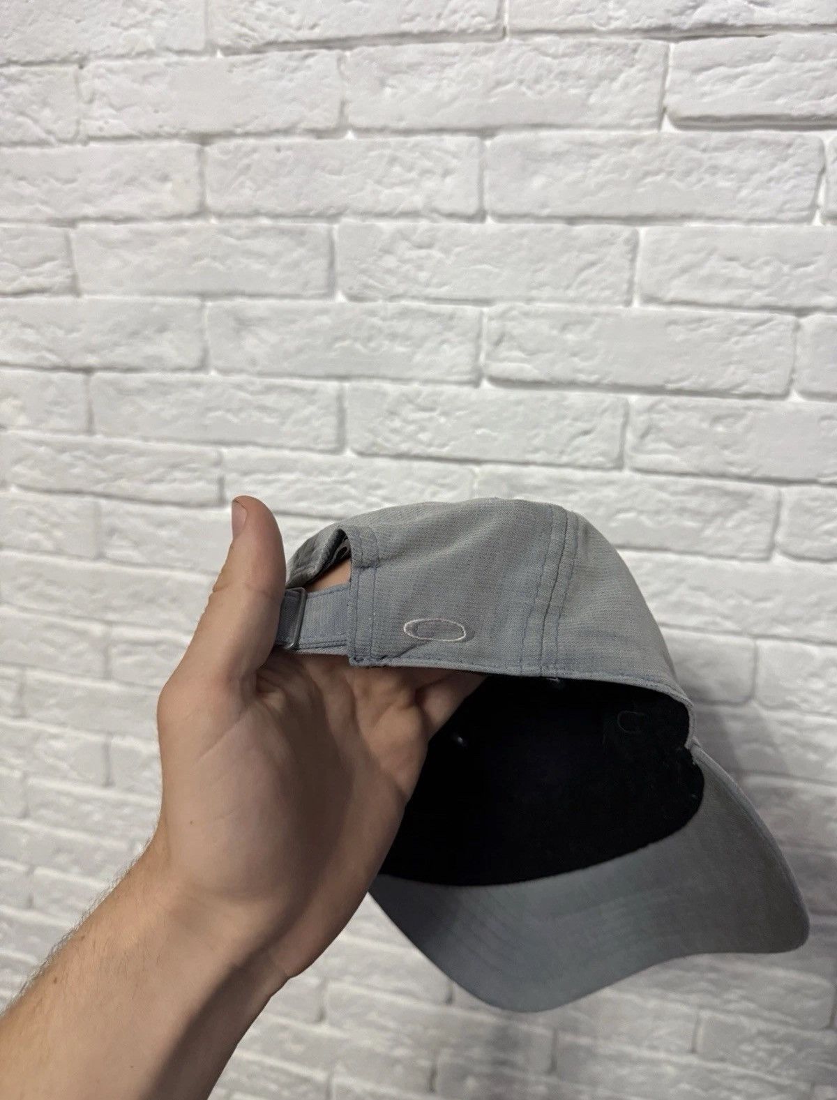 Oakley Vintage Oakley Software Cap Metal Logo Y2K Hat Sz OS Size ONE SIZE - 3 Thumbnail