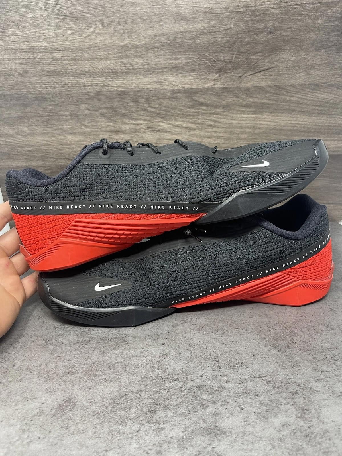 Nike Nike React Metcon Turbo Shoes Mens Size 15 Black Red Size US 15 / EU 48 - 7 Thumbnail
