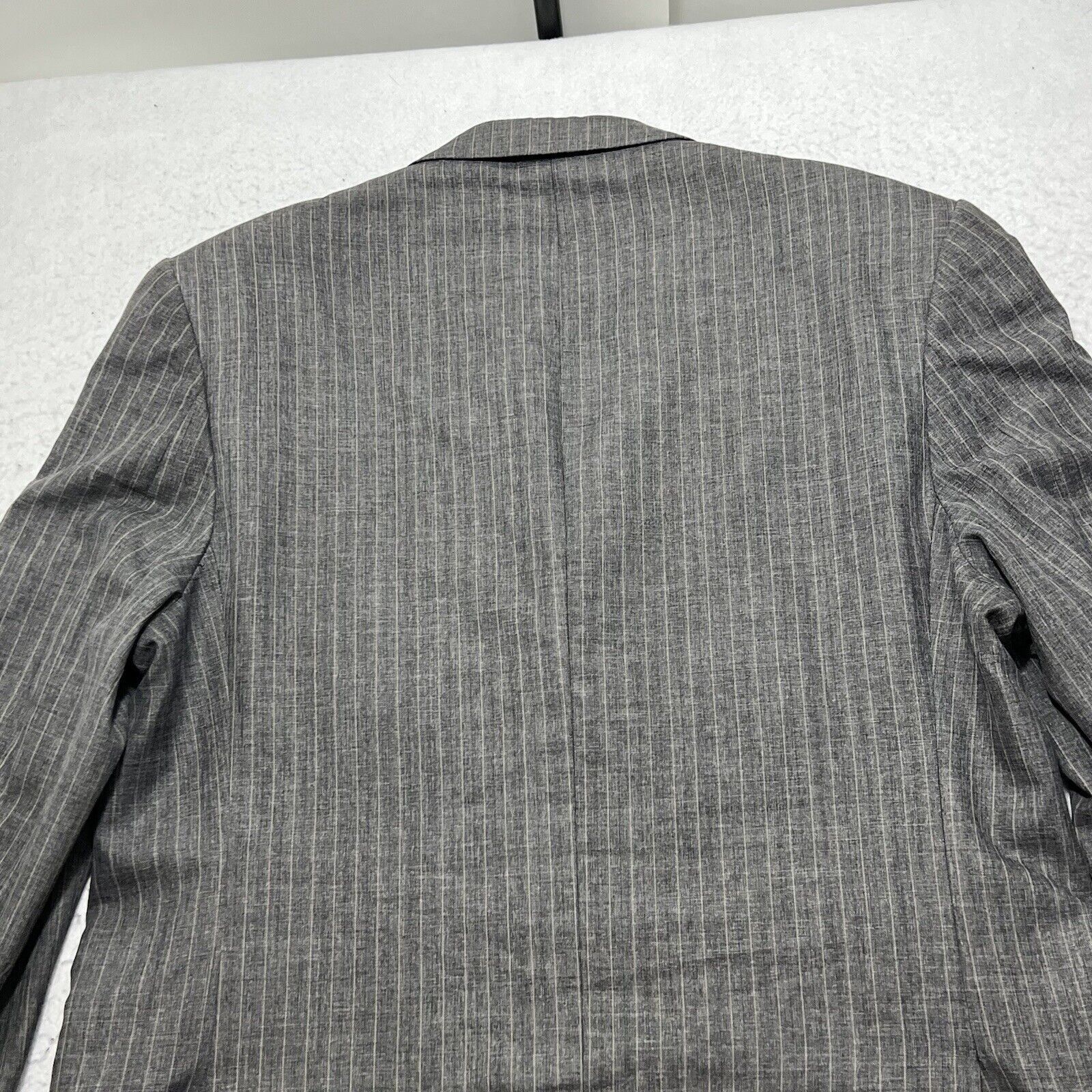Other Sicilio Gray Pinstripe Sport Coat 3 Button Front Double Vent Size 44R - 14 Thumbnail