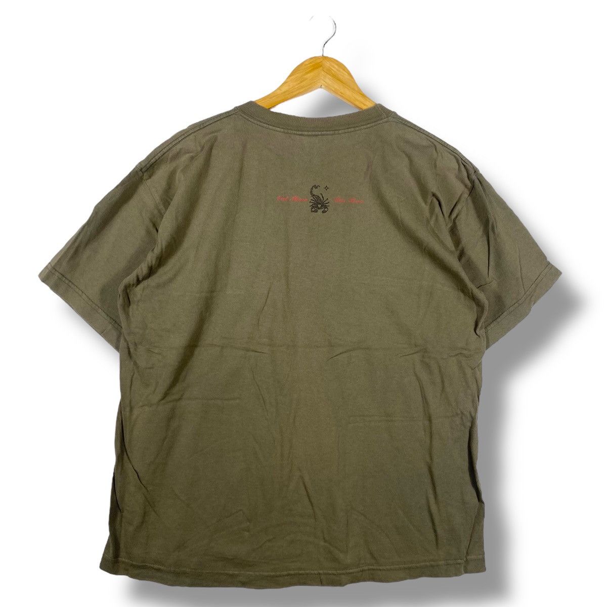 Vintage Vintage SCORPION BAY Hecho En Mexico Out There Mas Tee Shirt Size US L / EU 52-54 / 3 - 5 Thumbnail
