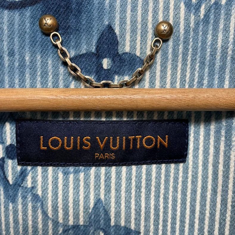 Louis Vuitton Louis Vuitton Striped Logo Long Sleeve Shirt-2505 Size US L / EU 52-54 / 3 - 3 Thumbnail