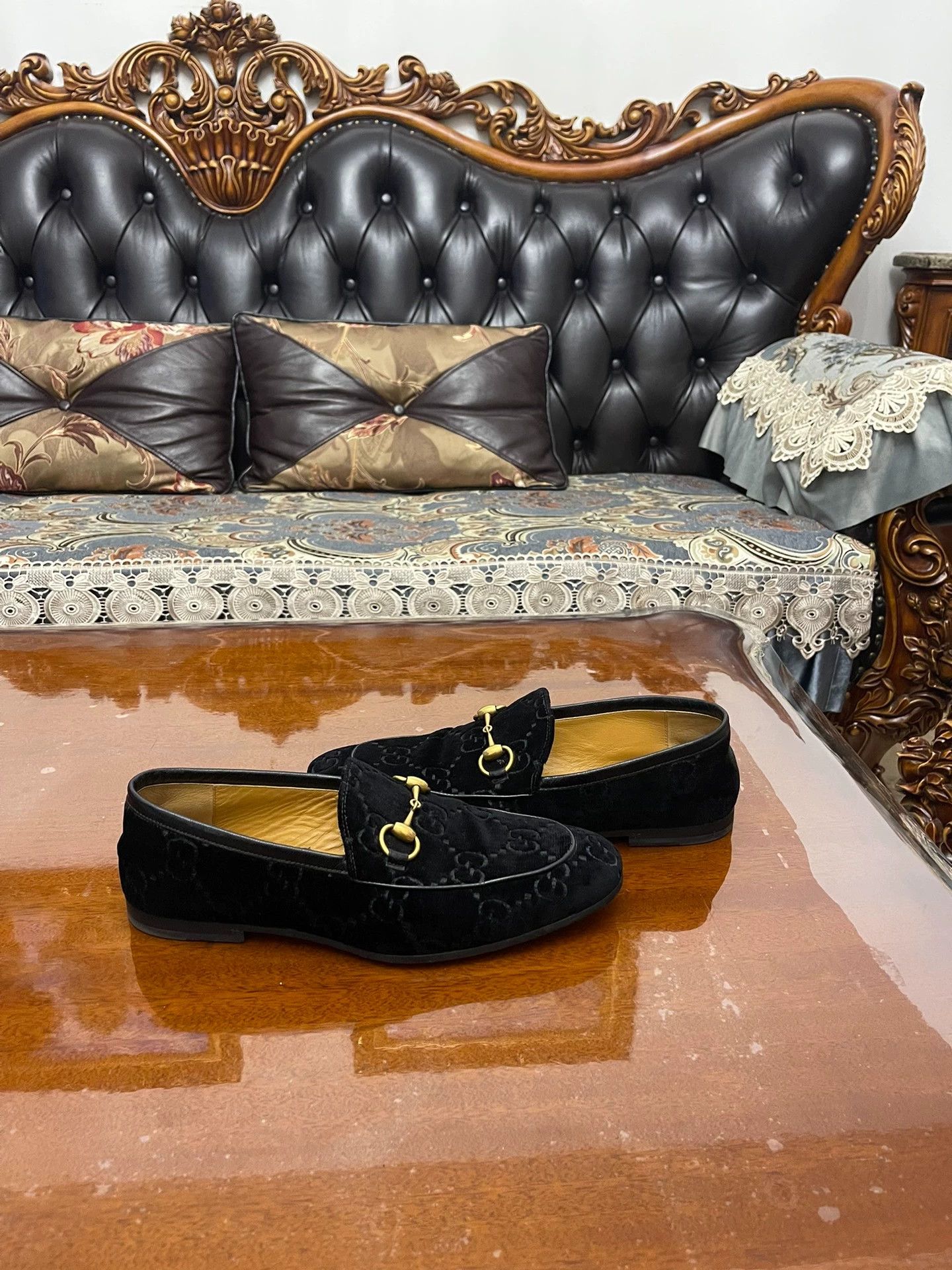 Gucci Gucci Men's Classic Velvet Full Logo Versatile 6.5 Size US 6.5 / EU 39-40 - 4 Thumbnail