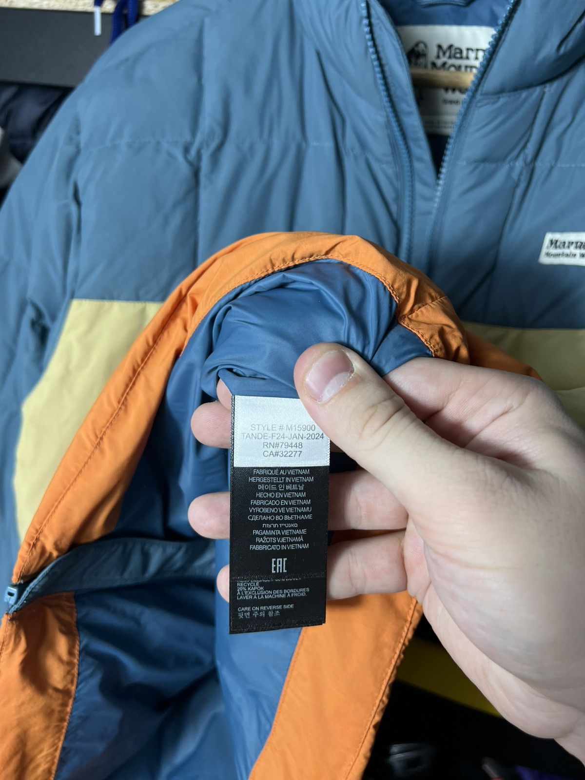 Marmot 🧥 Marmot Mountain Works Puffer Jacket Size S Vintage Style Size US S / EU 44-46 / 1 - 9 Thumbnail