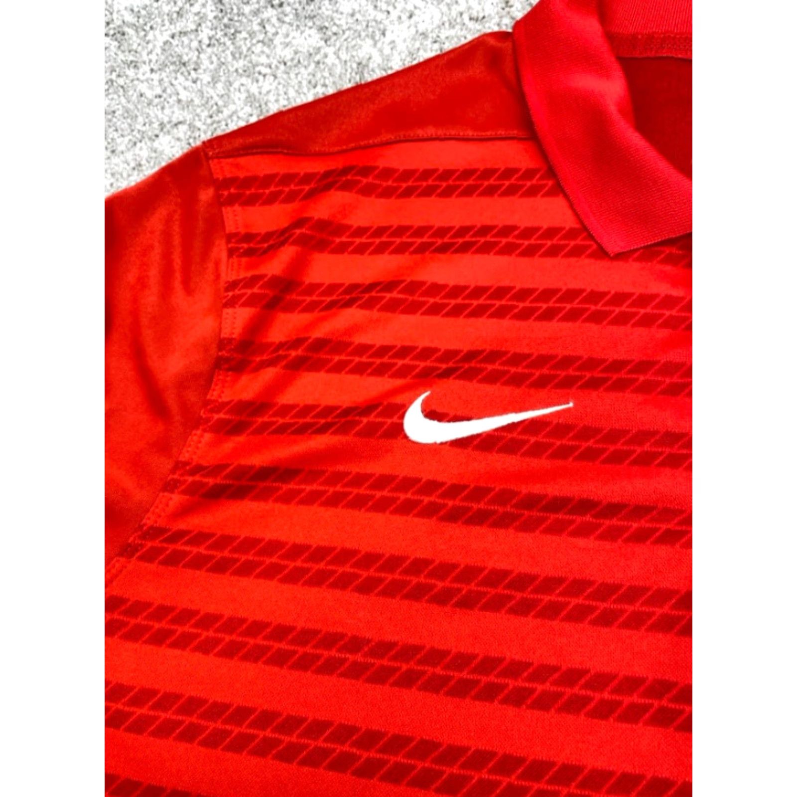 Nike Nike Polo Shirt Mens M Red Striped Dri-Fit Performance Logo Golf Shirt Size US M / EU 48-50 / 2 - 3 Thumbnail