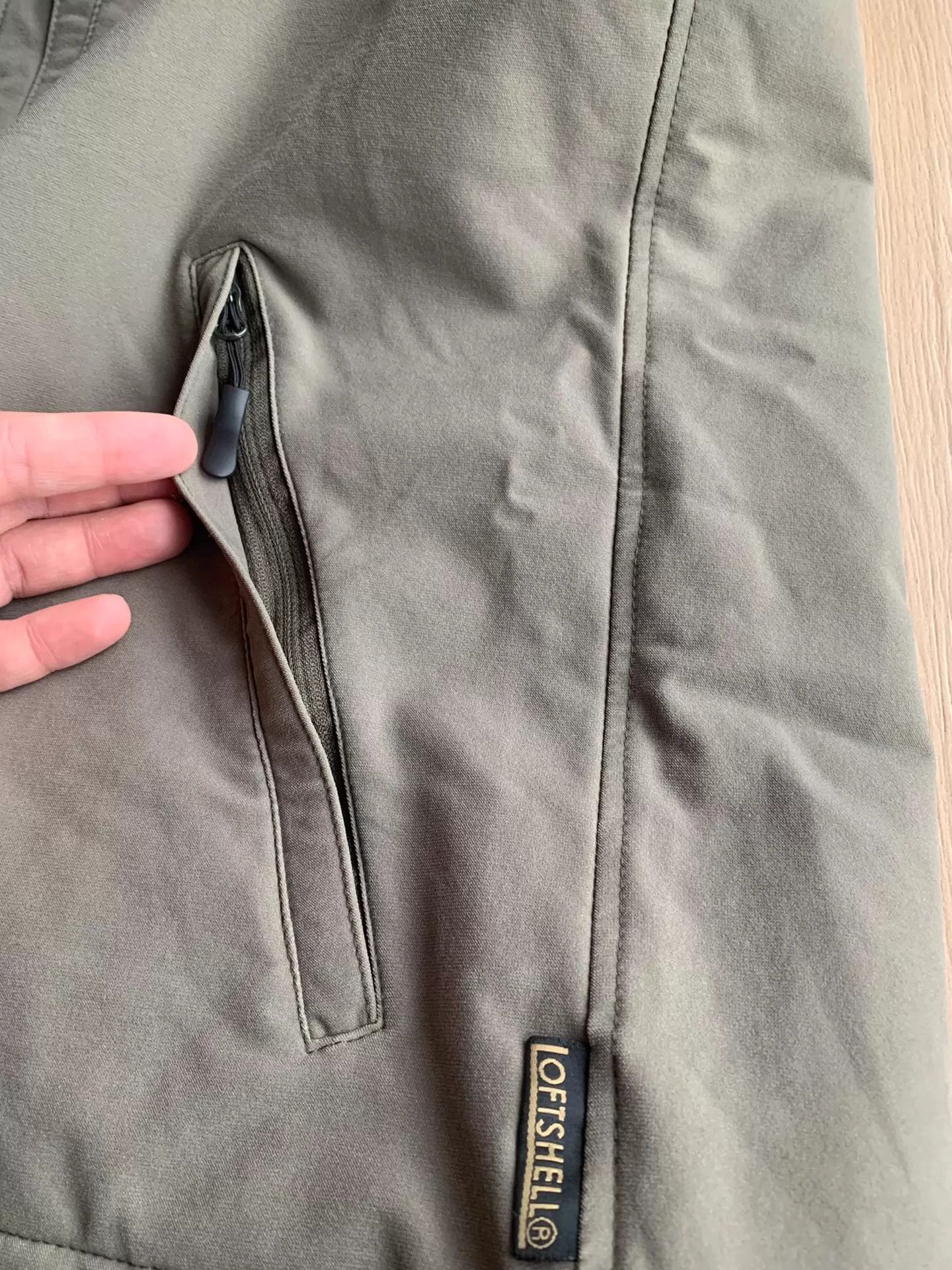 Other CARINTHIA Loftshell Climate Vest Olive L Size US L / EU 52-54 / 3 - 5 Thumbnail