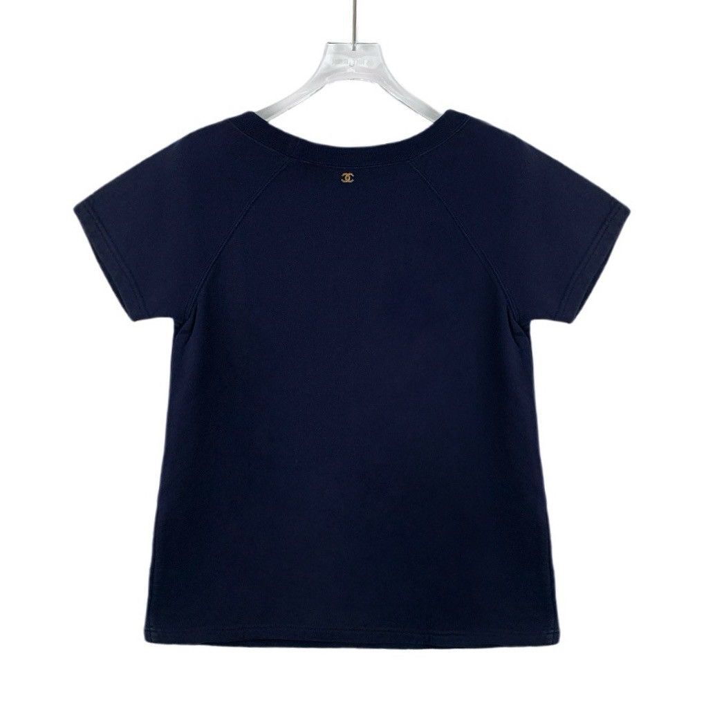 Chanel Chanel Dark Blue Laurel Leaf Short Sleeve T-shirt K26WX Size S / US 4 / IT 40 - 2 Thumbnail