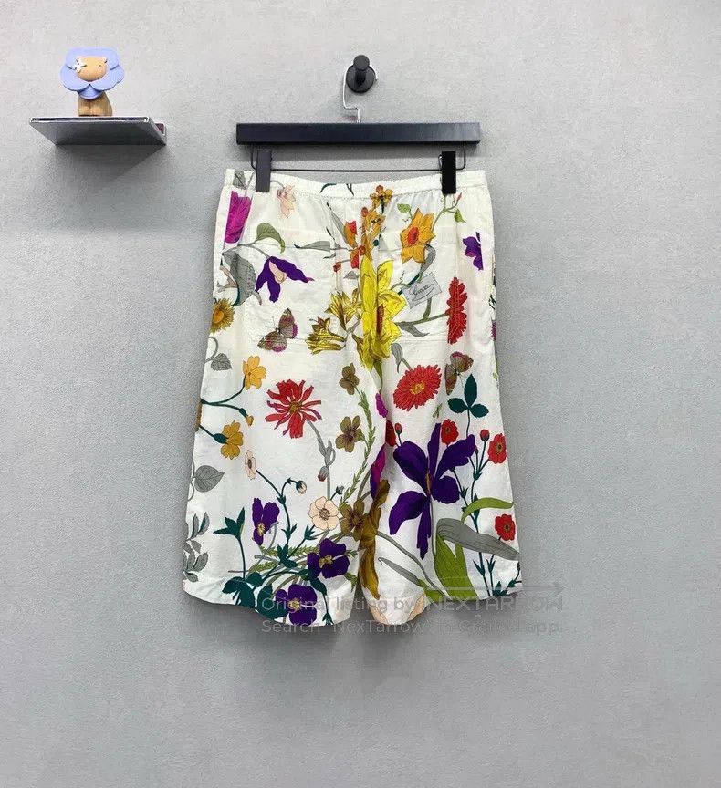 Gucci Gucci SS22 Floral Print Sunscreen Shorts Size US 30 / EU 46 - 2 Thumbnail