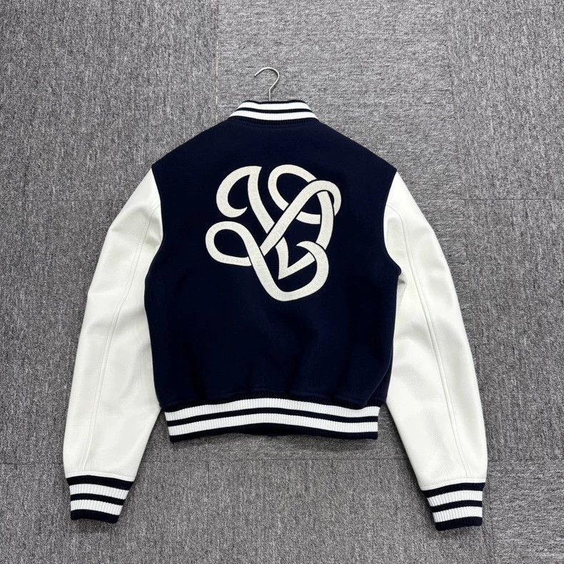 Louis Vuitton Louis Vuitton Nautical conch embroidered baseball jacket Size US S / EU 44-46 / 1 - 5 Thumbnail