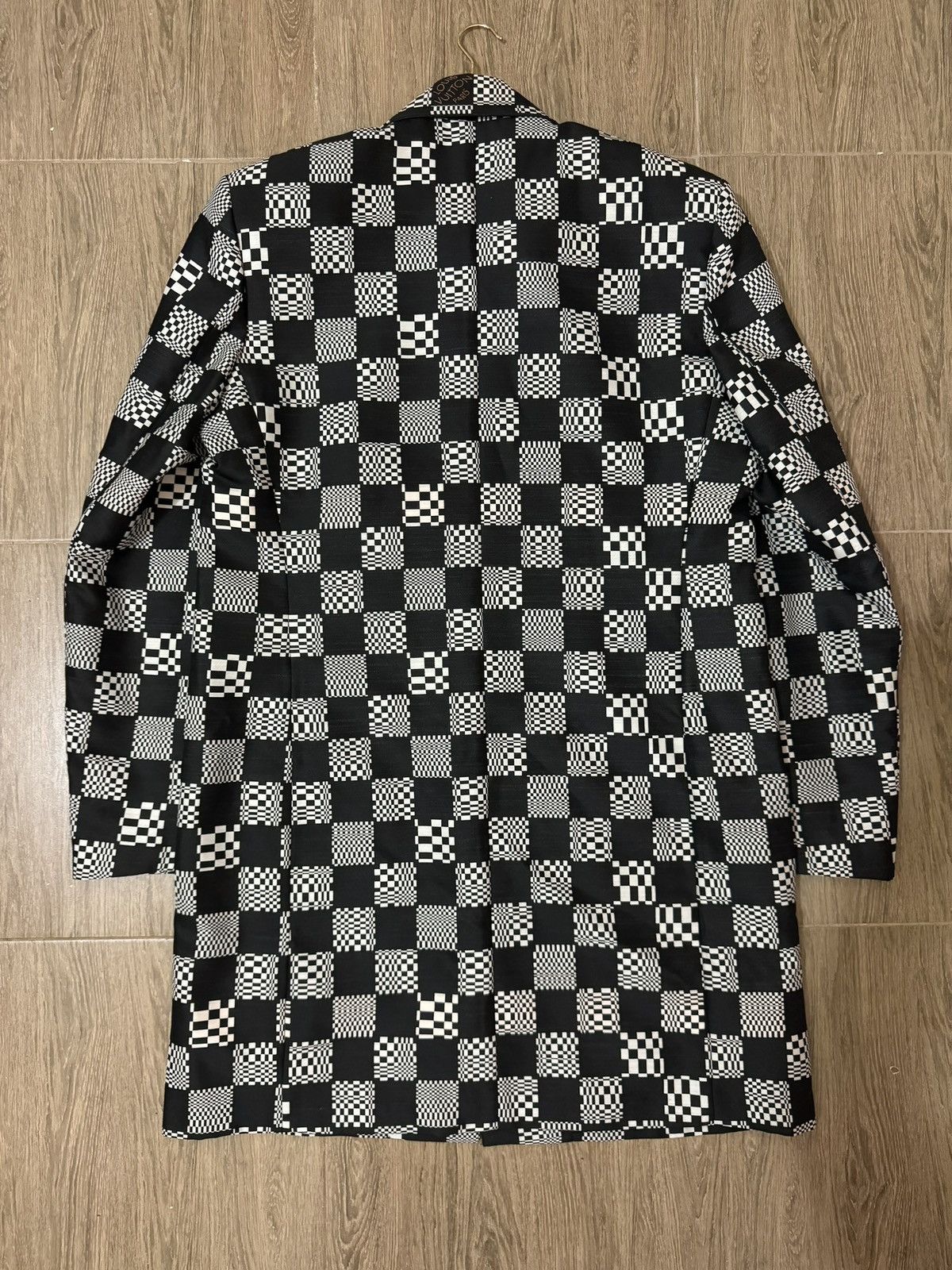 Louis Vuitton Louis Vuitton Damier Car Coat Size US L / EU 52-54 / 3 - 2 Thumbnail
