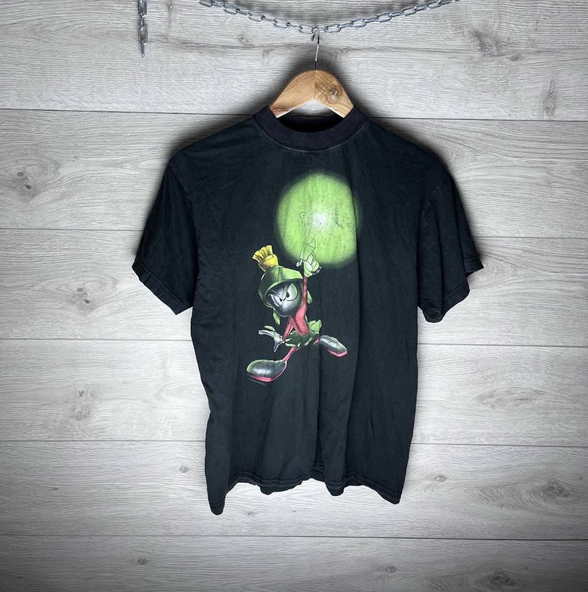 Fruit Of The Loom Shirt Large Black Marvin The Martian Shooting Laser Size M Size US M / EU 48-50 / 2 - 1 Thumbnail