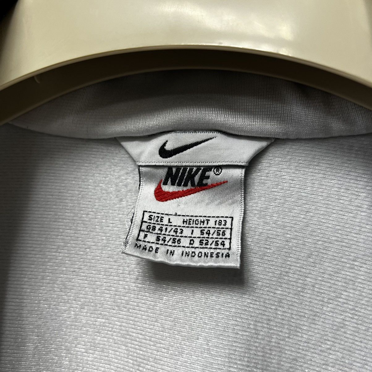 Nike × Vintage Vintage Nike Y2K Track Top Jacket Big Logo Swoosh Size US L / EU 52-54 / 3 - 14 Thumbnail