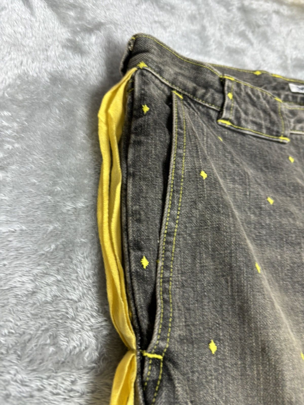 Undercover Undercover SS02 Priod Diamond Jeans. S0337 Size US 29 - 5 Thumbnail