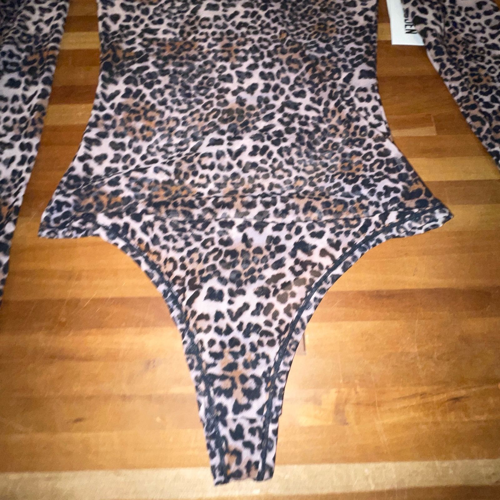 Steve Madden Steve Madden Women's Long-Sleeve Mesh Bodysuit Cheetah small Size S / US 4 / IT 40 - 10 Thumbnail