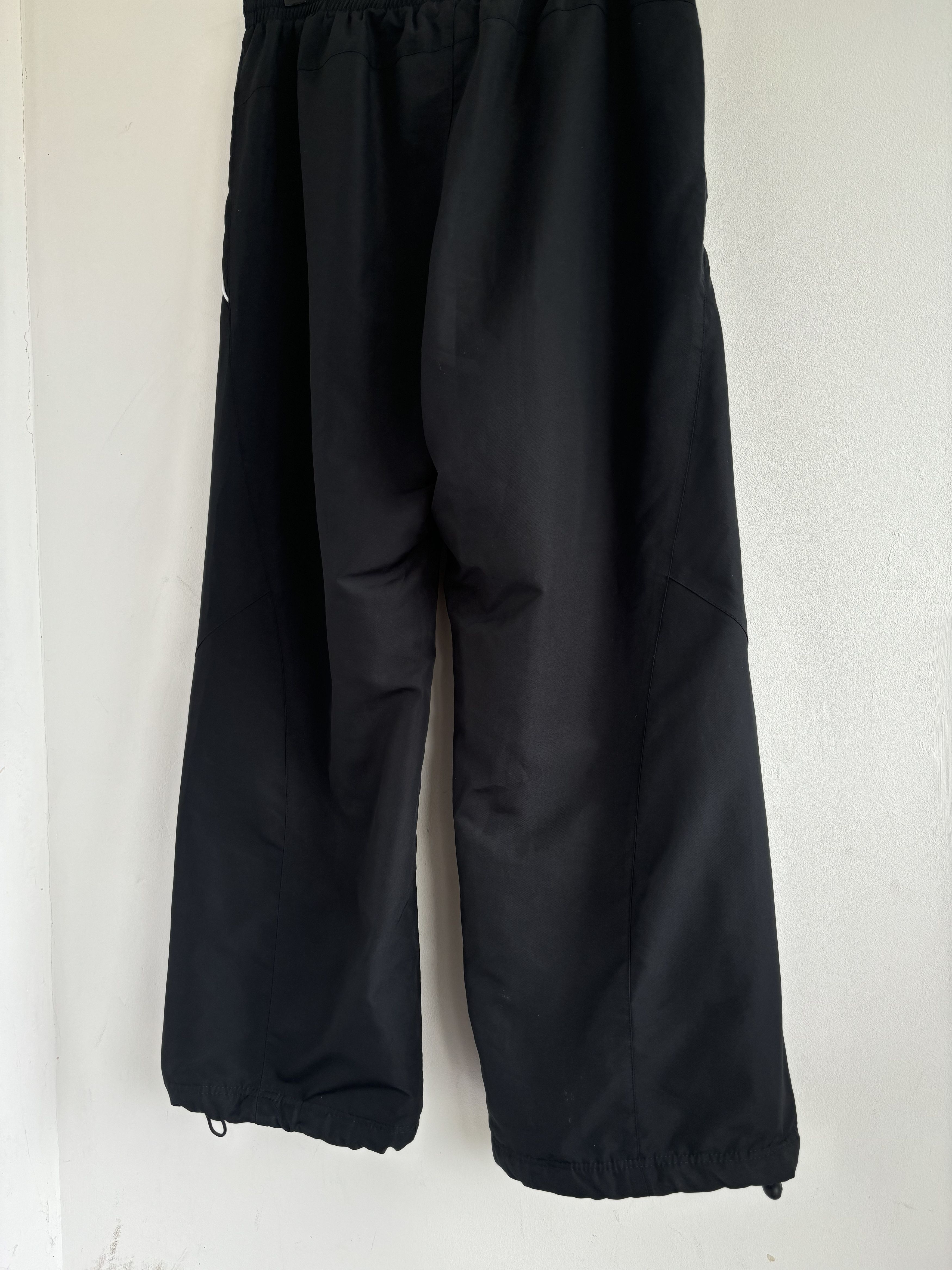 Adidas Vintage Adidas Parachute Y2K 3 Stripes Logo Trackpants Size US 32 / EU 48 - 7 Thumbnail