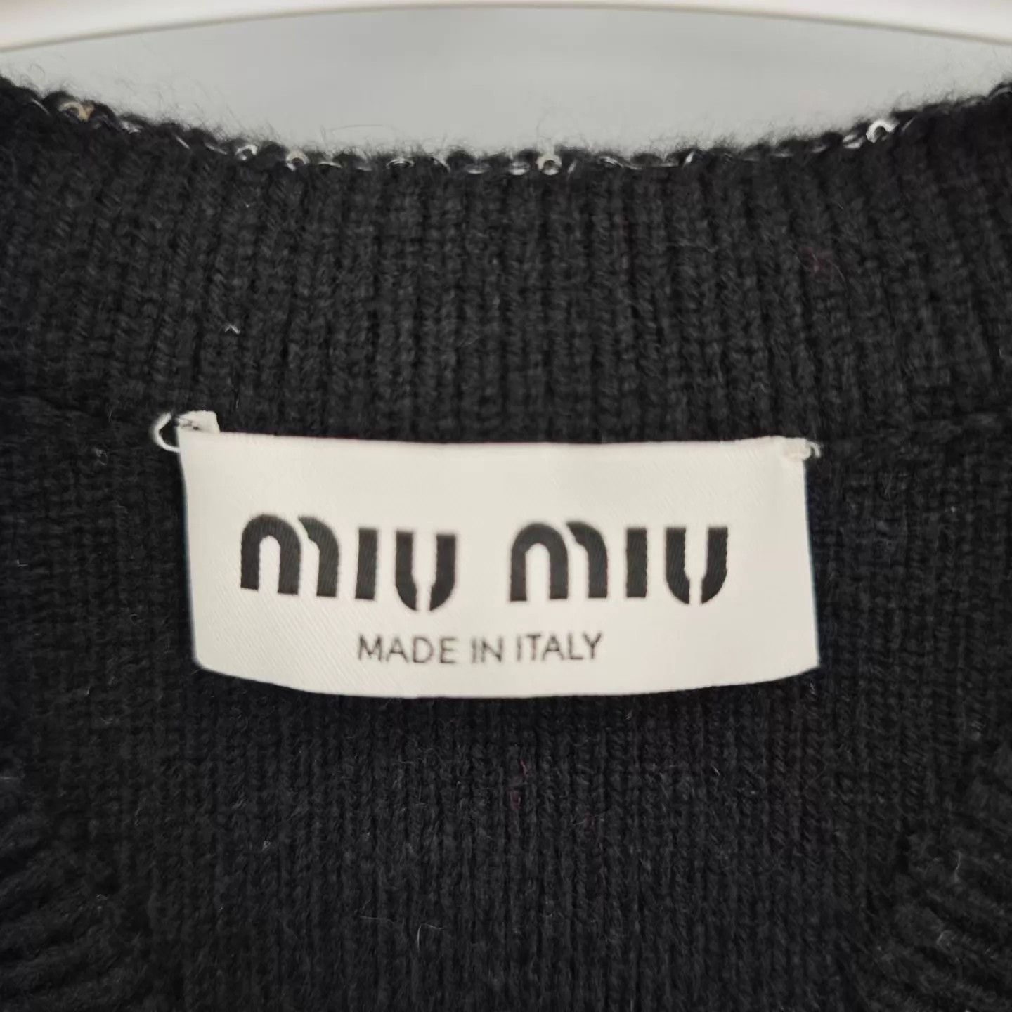 Miu Miu Miu Miu Women's Classic Logo Sequin Knit Vest 40/99 Size S / US 4 / IT 40 - 3 Thumbnail