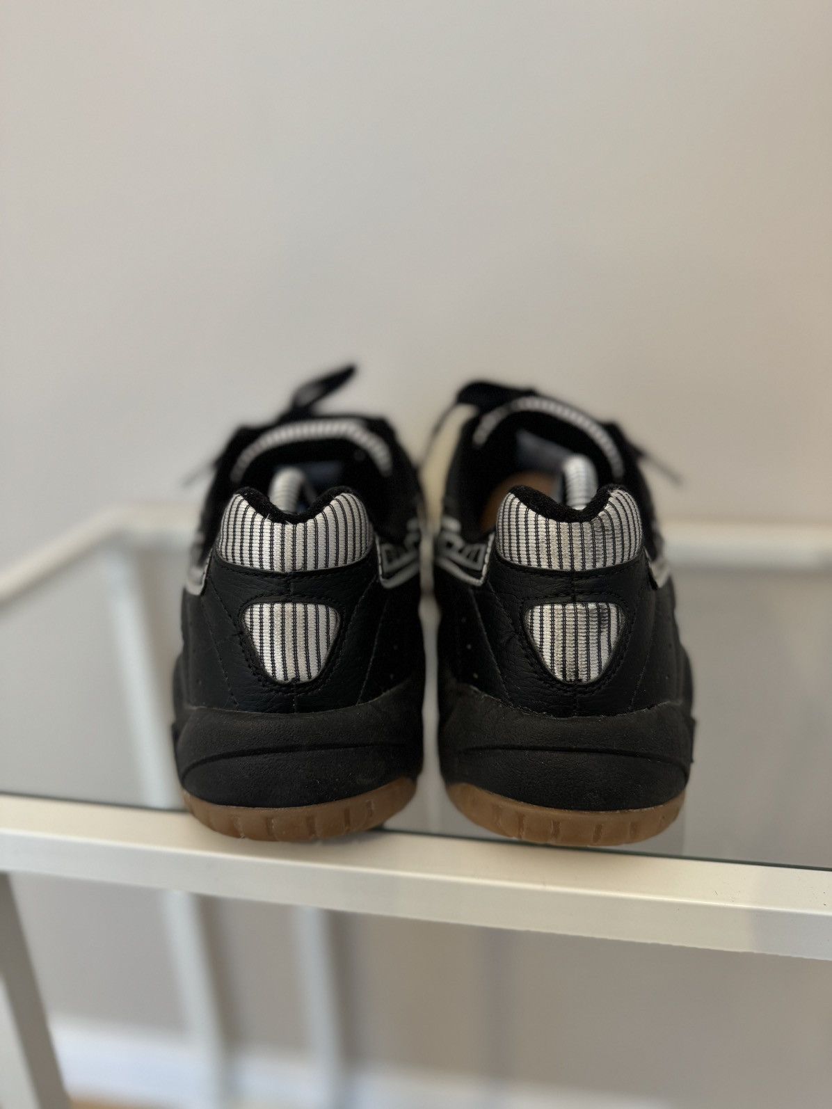 Asics × Vintage Asics black gel sneakers vintage gorpcore 90s 00s Size US 8.5 / EU 41-42 - 4 Thumbnail