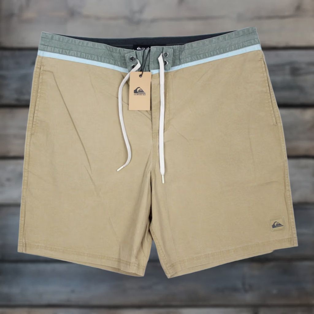 Quiksilver VINTAGE Quiksilver Men's Street Trunk Board Shorts 38 Brown 8" Inseam Gray KZM0 Size US 38 / EU 54 - 1 Thumbnail