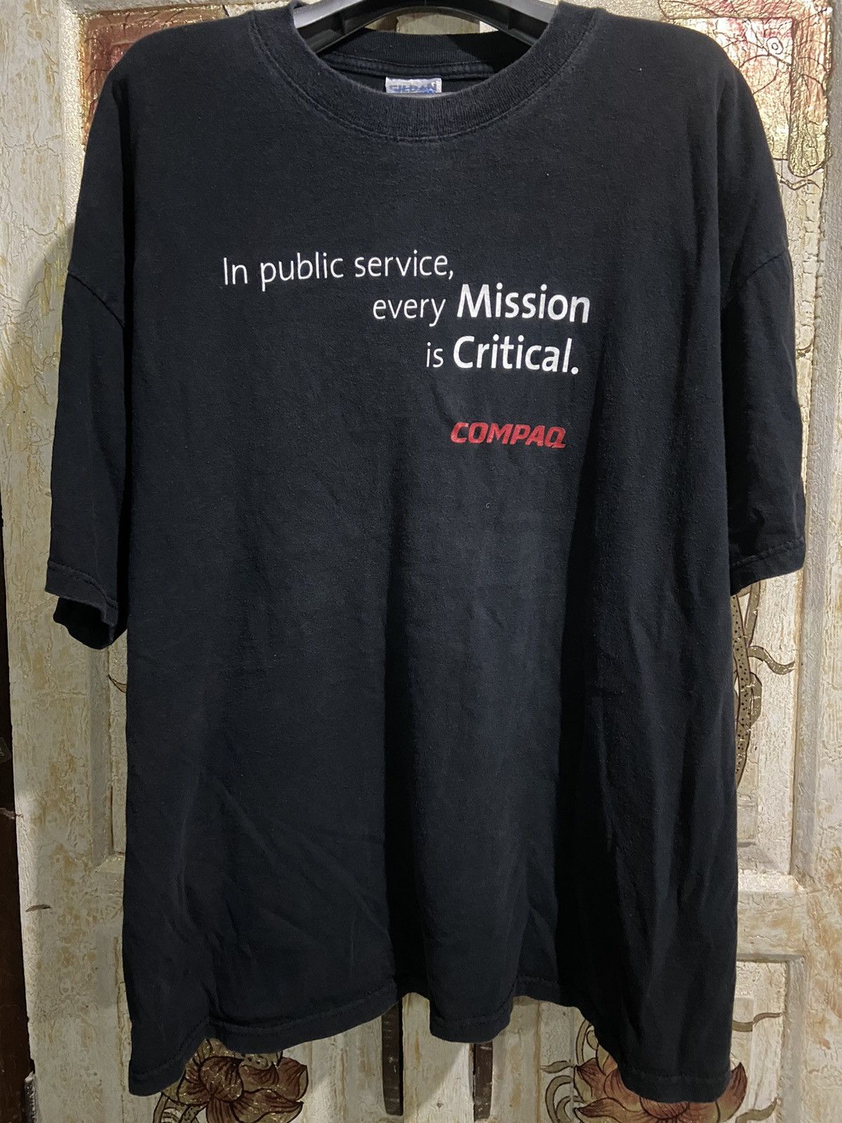 Vintage Vintage compaq in public service every mission is critical Size US XL / EU 56 / 4 - 1 Thumbnail