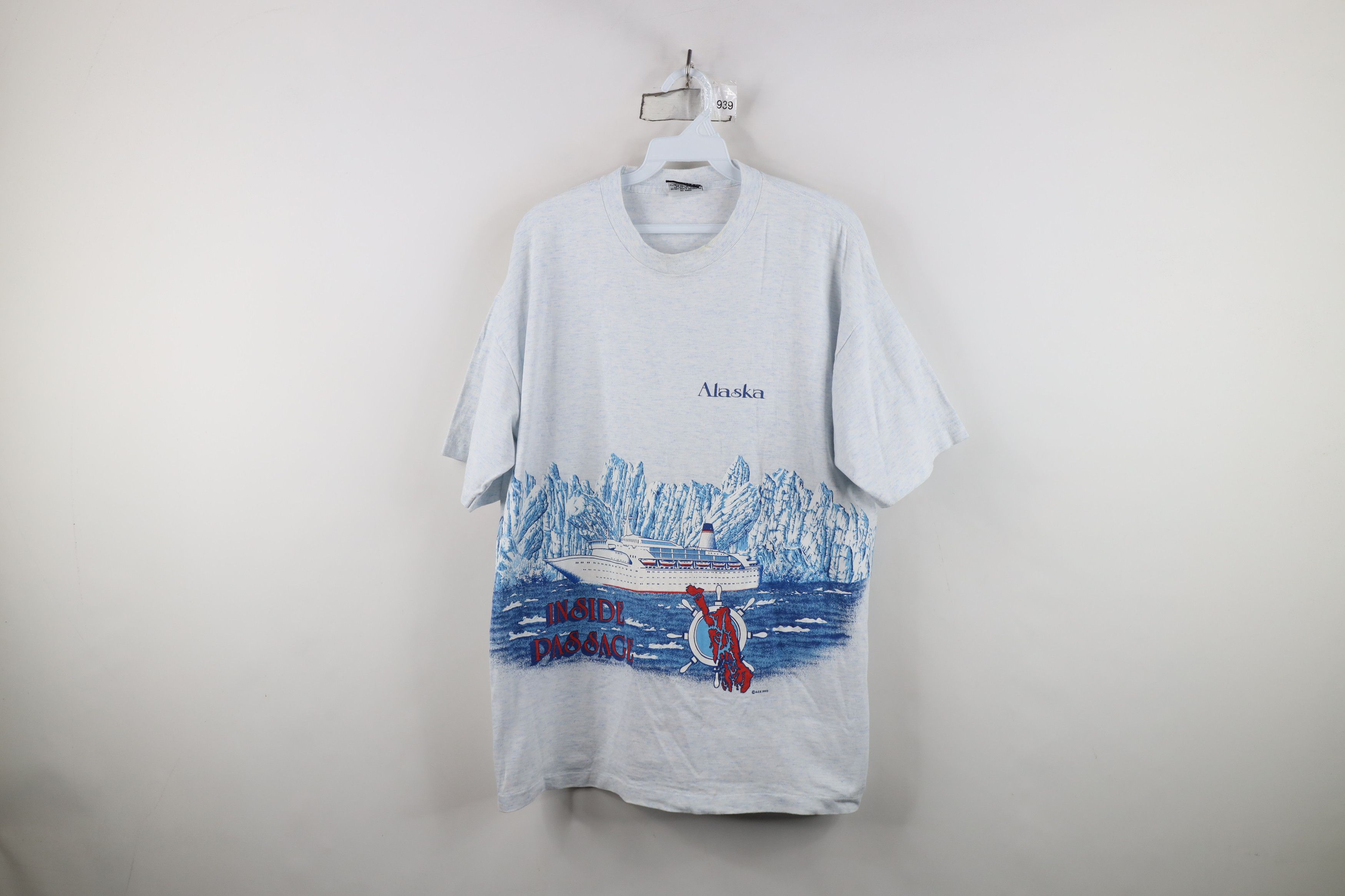 Vintage Vintage 90s Streetwear Print Alaska Cruise Ship T-Shirt USA Size US L / EU 52-54 / 3 - 1 Thumbnail