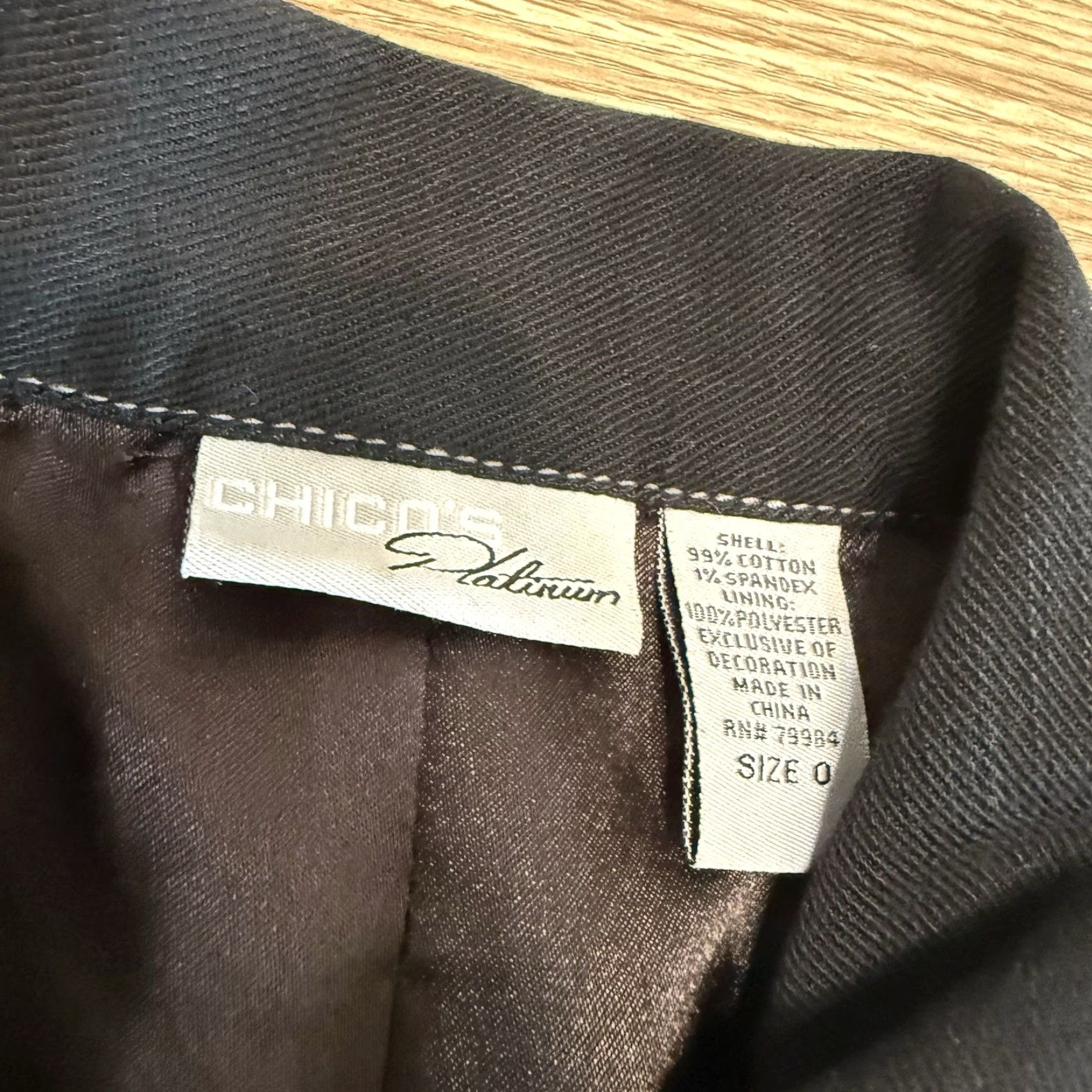 Vintage VINTAGE Chico's Jeans Pants Women’s 0.5 Black Bootcut Matching Jacket 0 Set - Kid? Size 25" / US 0 / IT 36 - 3 Thumbnail
