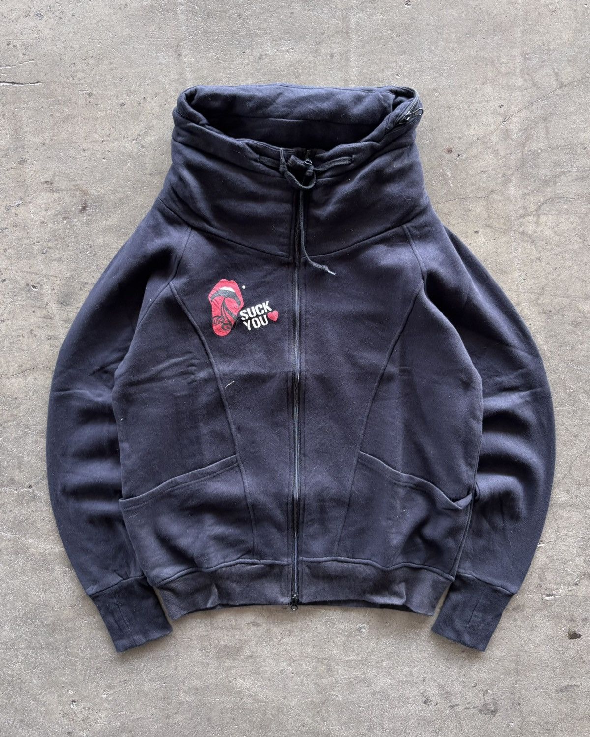 Acid Black Cherry
フリーライブ2011 バスタオル Band Tees × Japanese Brand Acid Black Cherry hoodie | Grailed