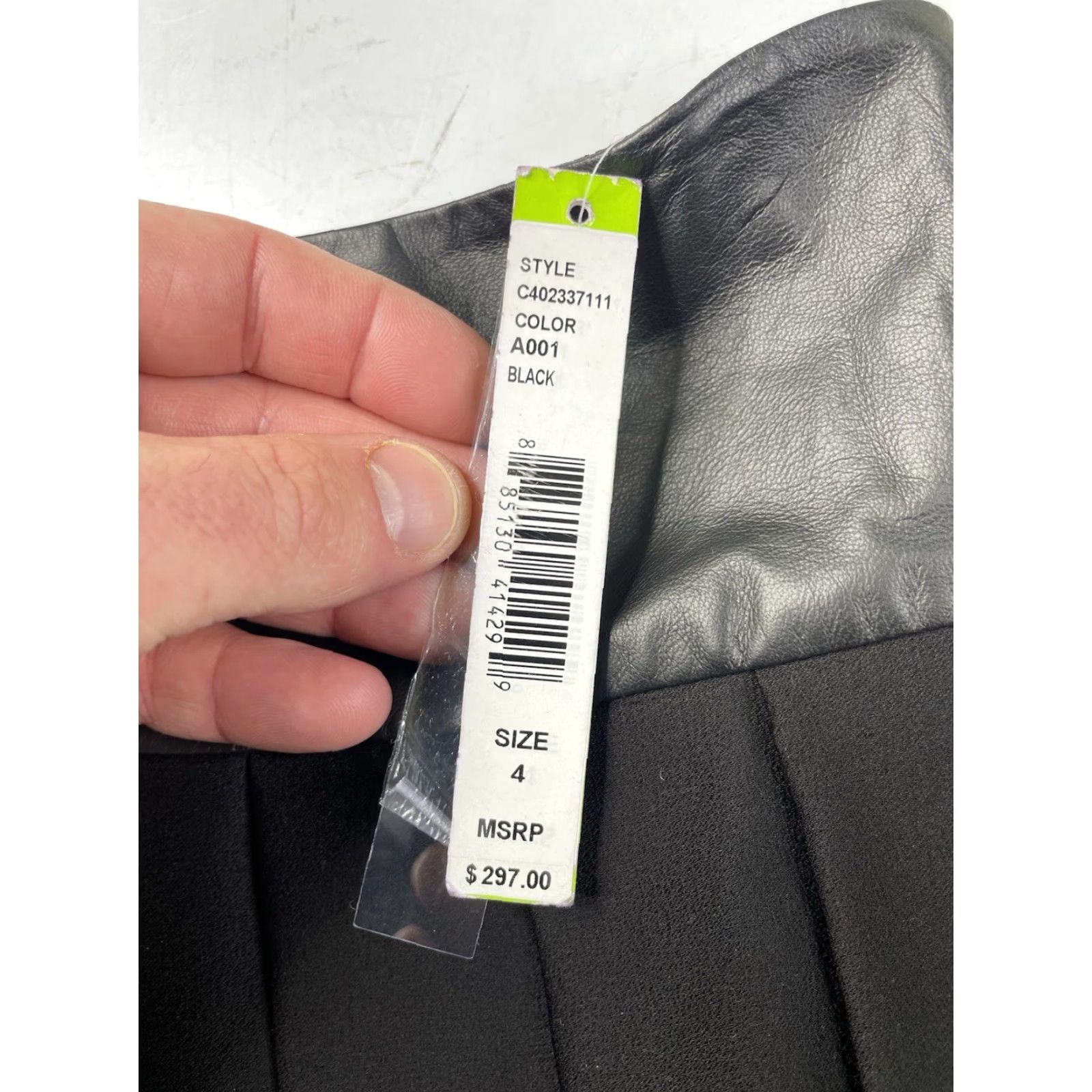 Alice + Olivia NWT Alice Olivia Skirt Womens 4 Black Lamb Leather Pleated Zip Mini 90s Gothic Biker Punk Rock Party/Cocktail Size 27" / US 4 / IT 40 - 6 Thumbnail