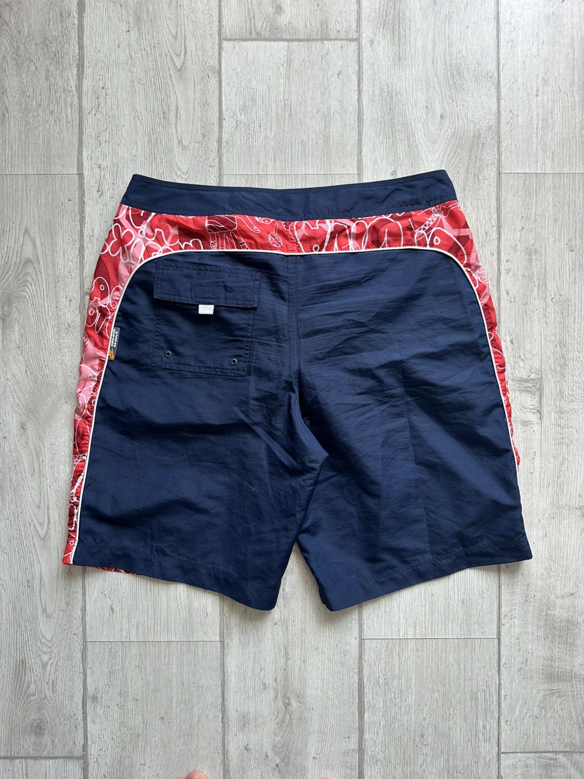 Nike Vintage 90s Nike Swim Shorts Streetwear Size US 33 - 8 Thumbnail
