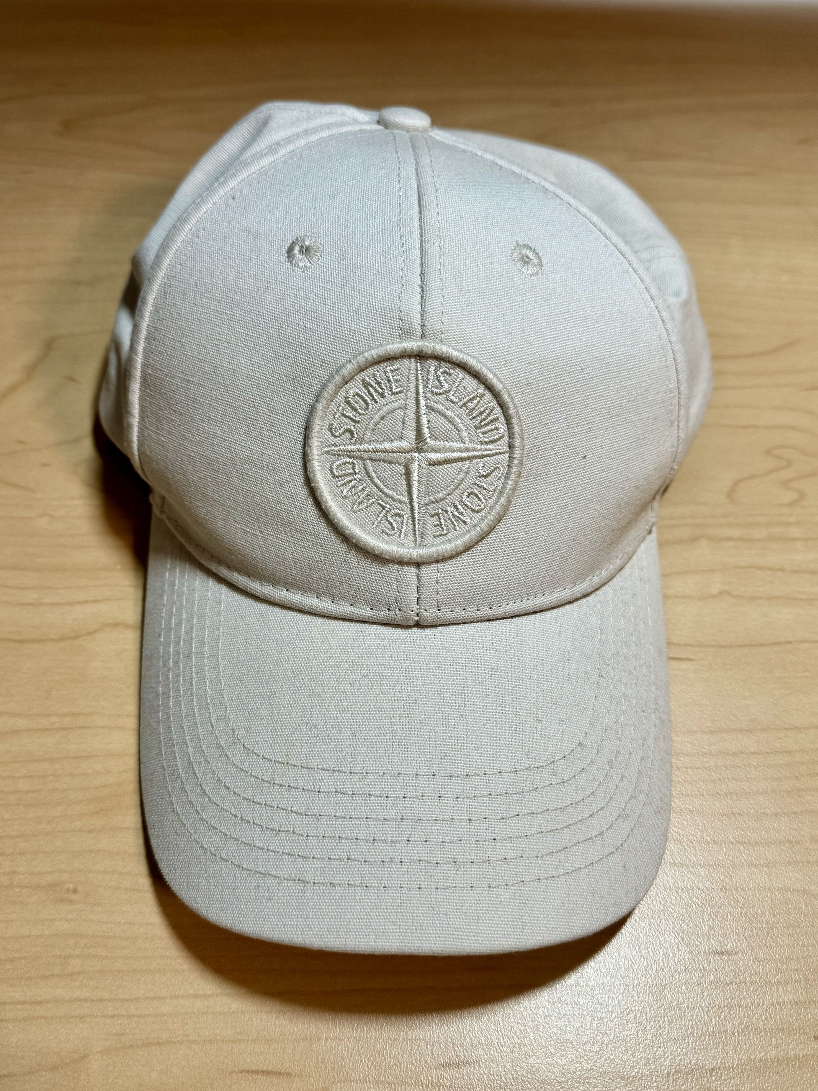 image of Stone Island Logo Cap in Cream/White, Men's