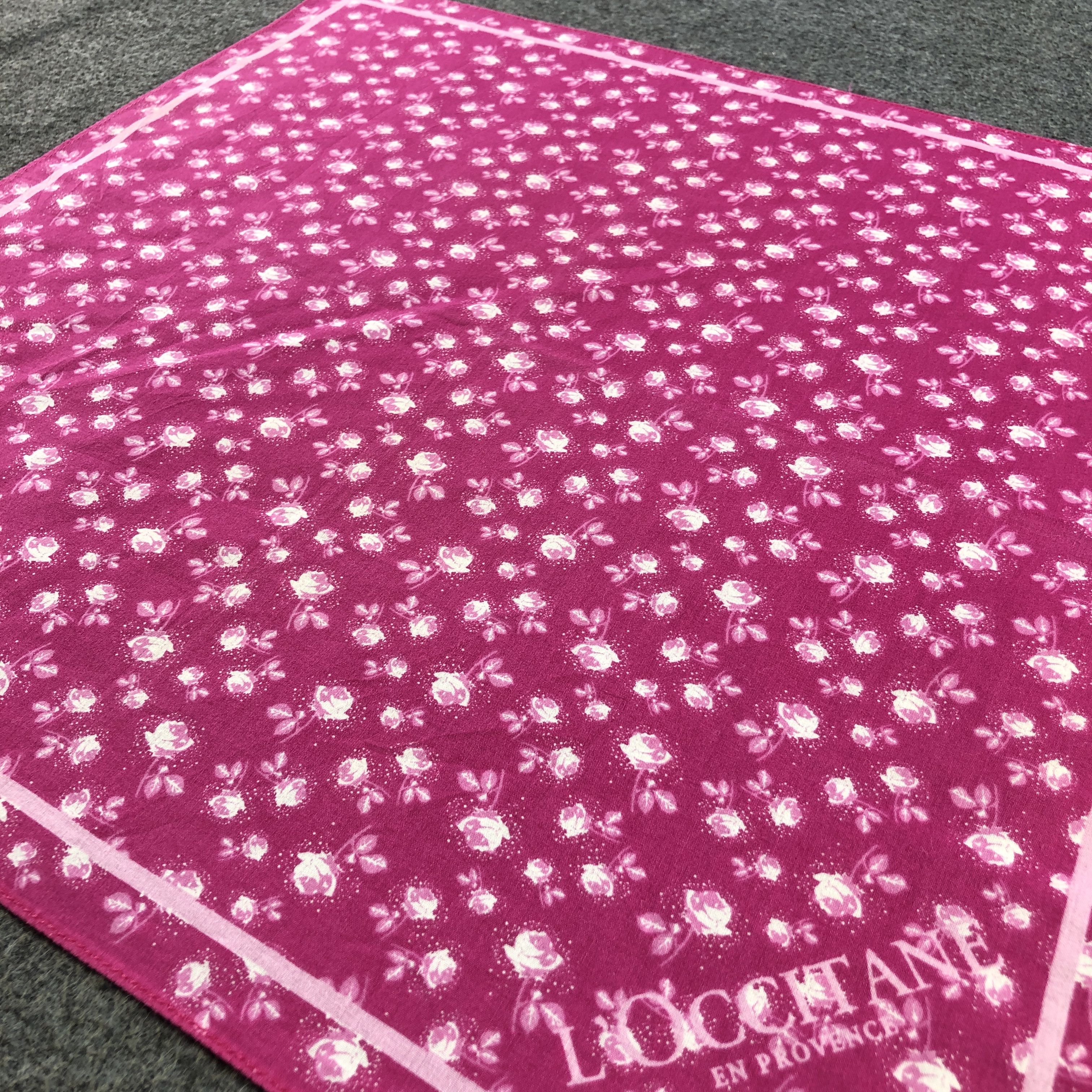 Vintage L'Occitane Floral Handkerchief Neckerchief Bandana H2443 Size ONE SIZE - 3 Thumbnail