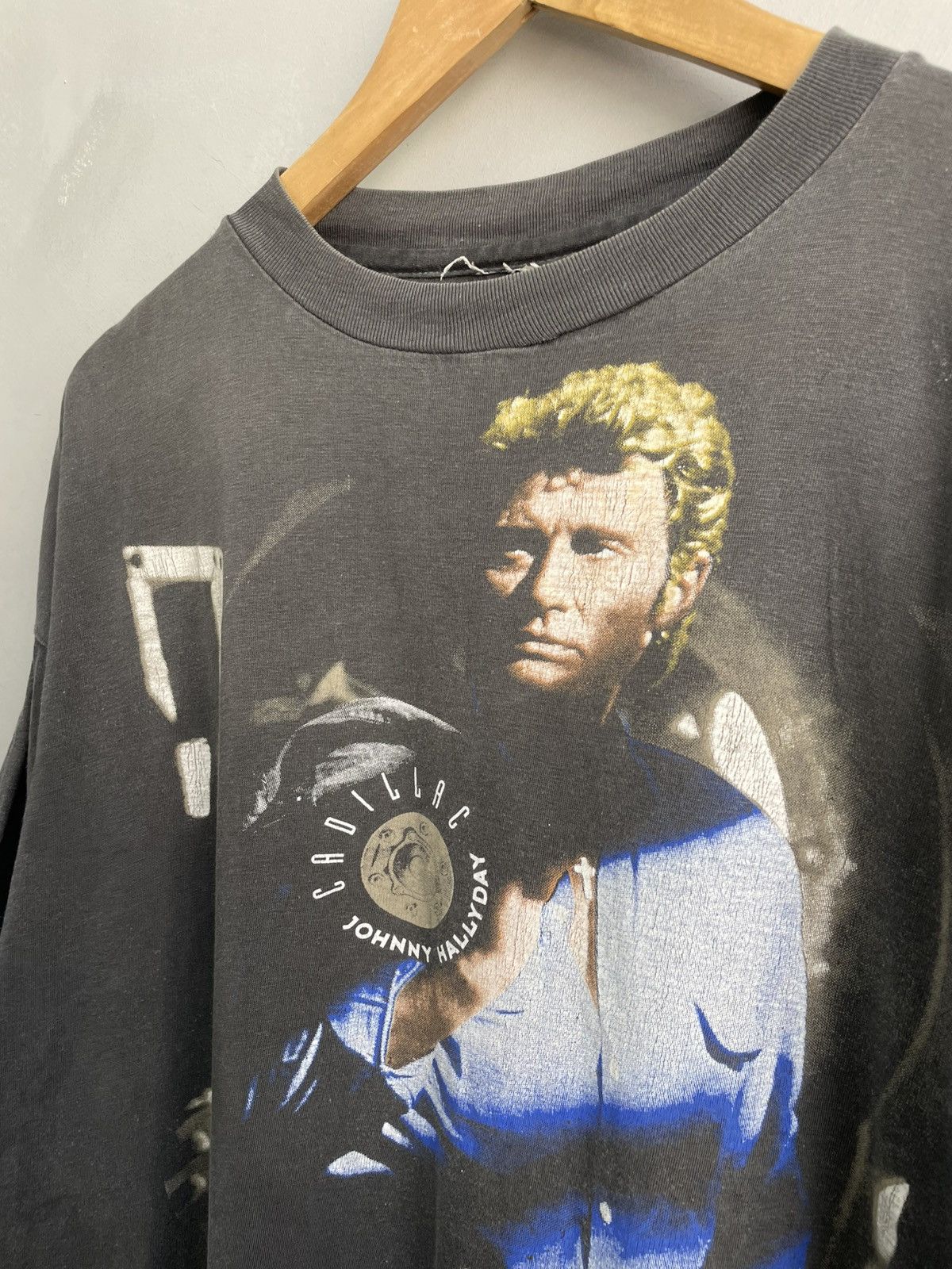Band Tees Vintage tour t shirt 90s Johnny Hallyday washed cotton Size US L / EU 52-54 / 3 - 4 Thumbnail